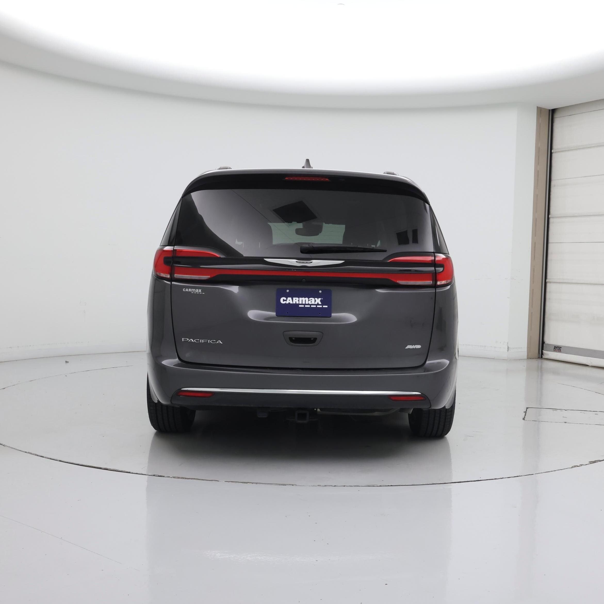Thumbnail: 2022 Chrysler Pacifica - 6