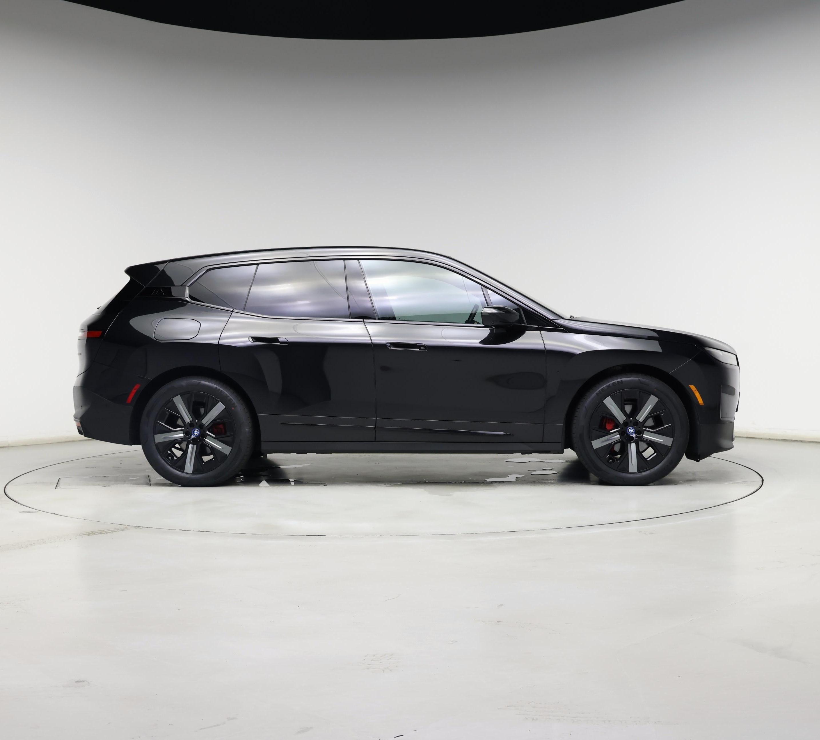 Thumbnail: 2022 BMW iX - 7
