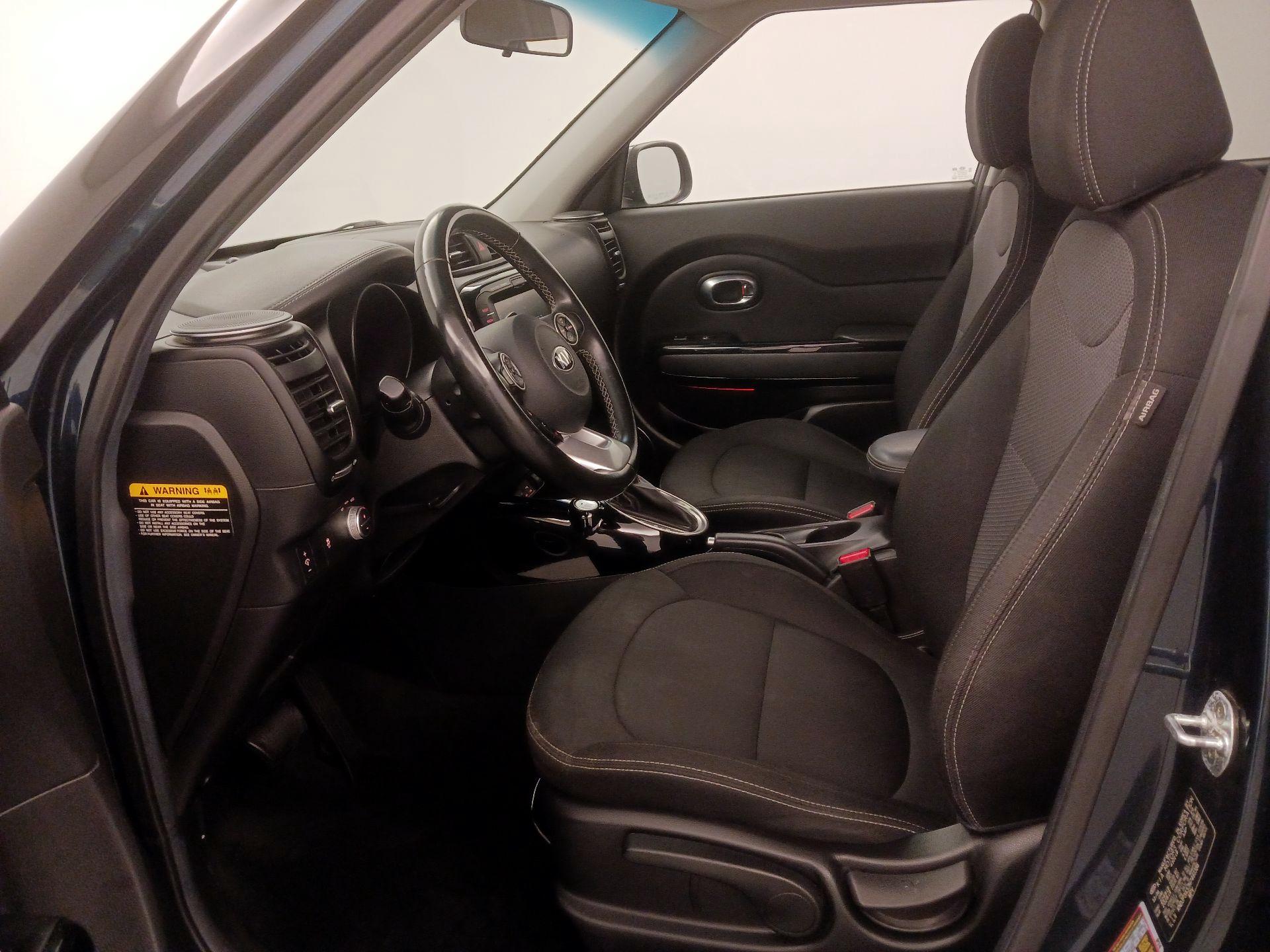 Thumbnail: 2017 Kia Soul - 11