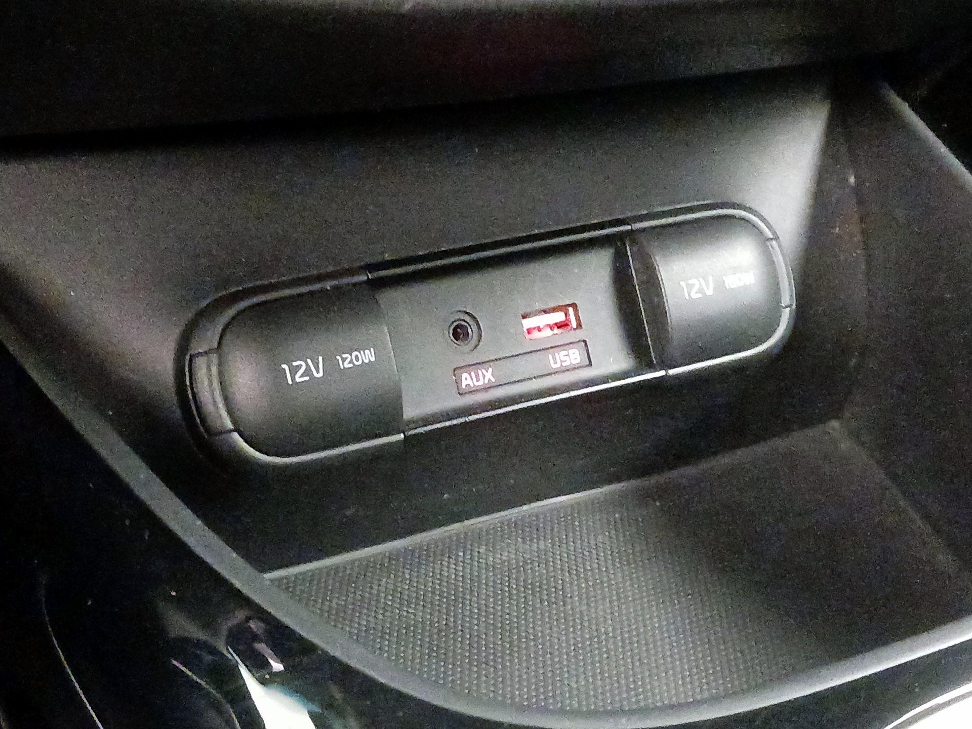 Thumbnail: 2017 Kia Soul - 19