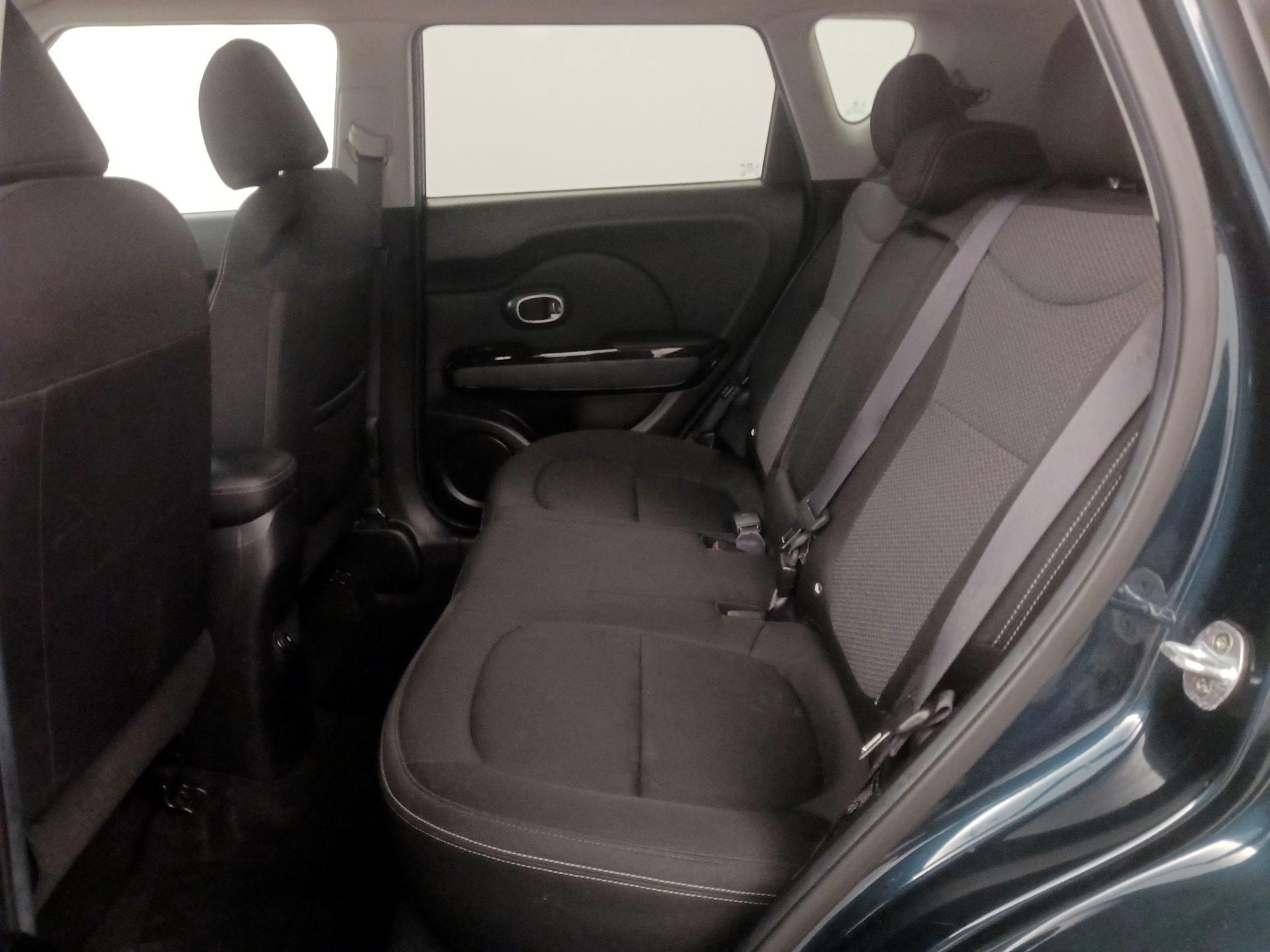 Thumbnail: 2017 Kia Soul - 20