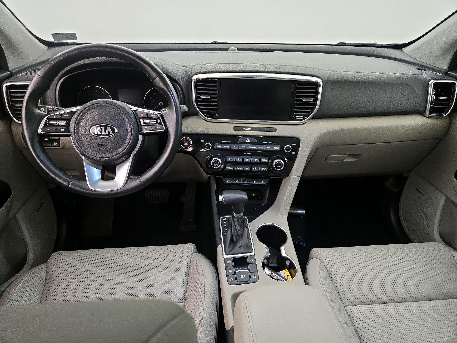 Thumbnail: 2022 Kia Sportage - 9