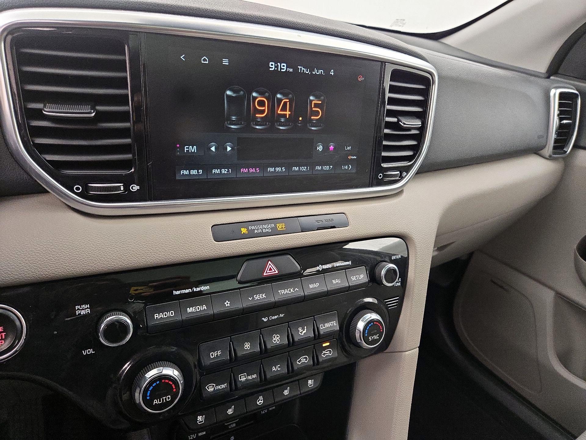 Thumbnail: 2022 Kia Sportage - 16