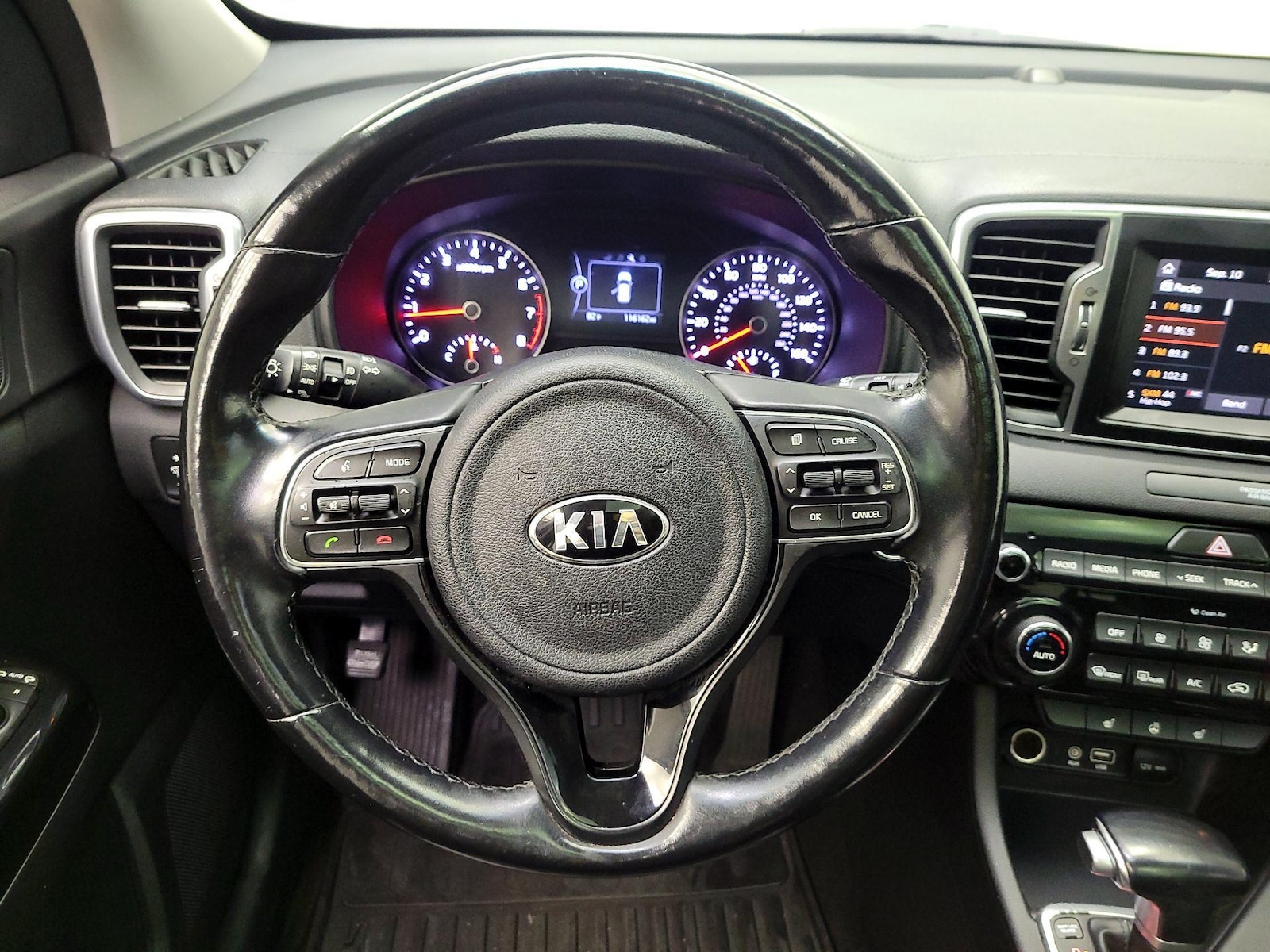 2019 Kia Sportage EX - Photo 11