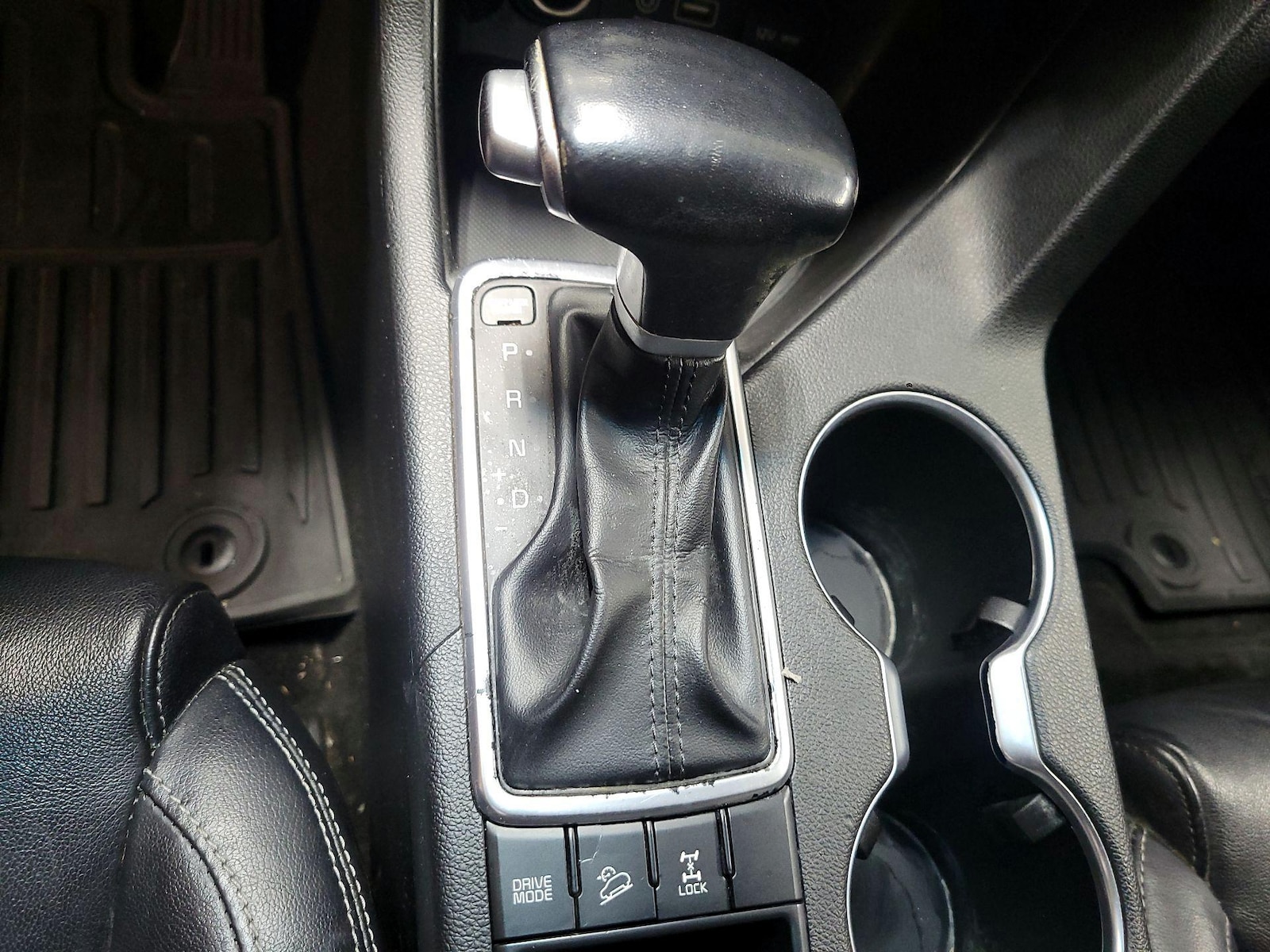 2019 Kia Sportage EX - Photo 18