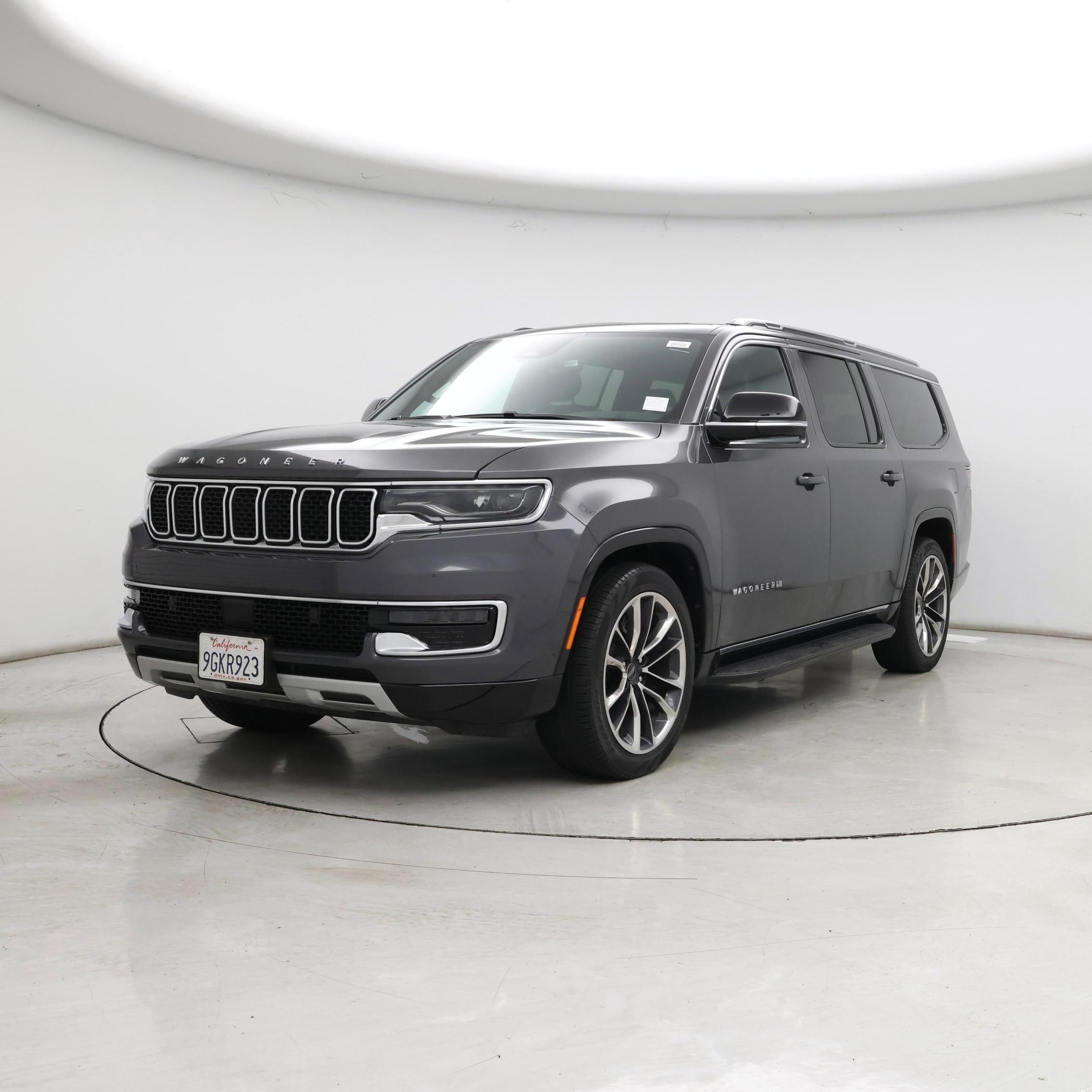 Thumbnail: 2023 Jeep Wagoneer - 4