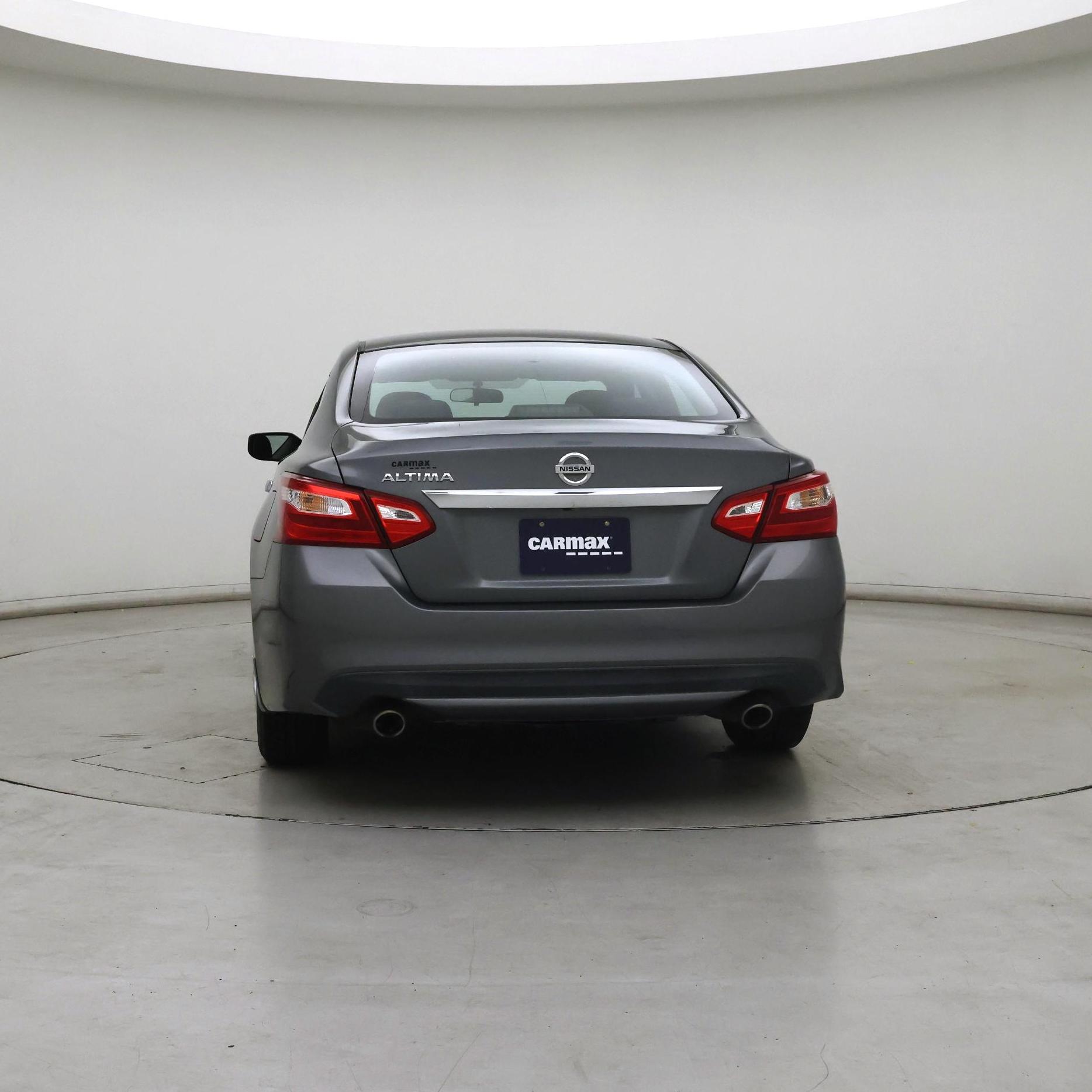 Thumbnail: 2016 Nissan Altima - 6