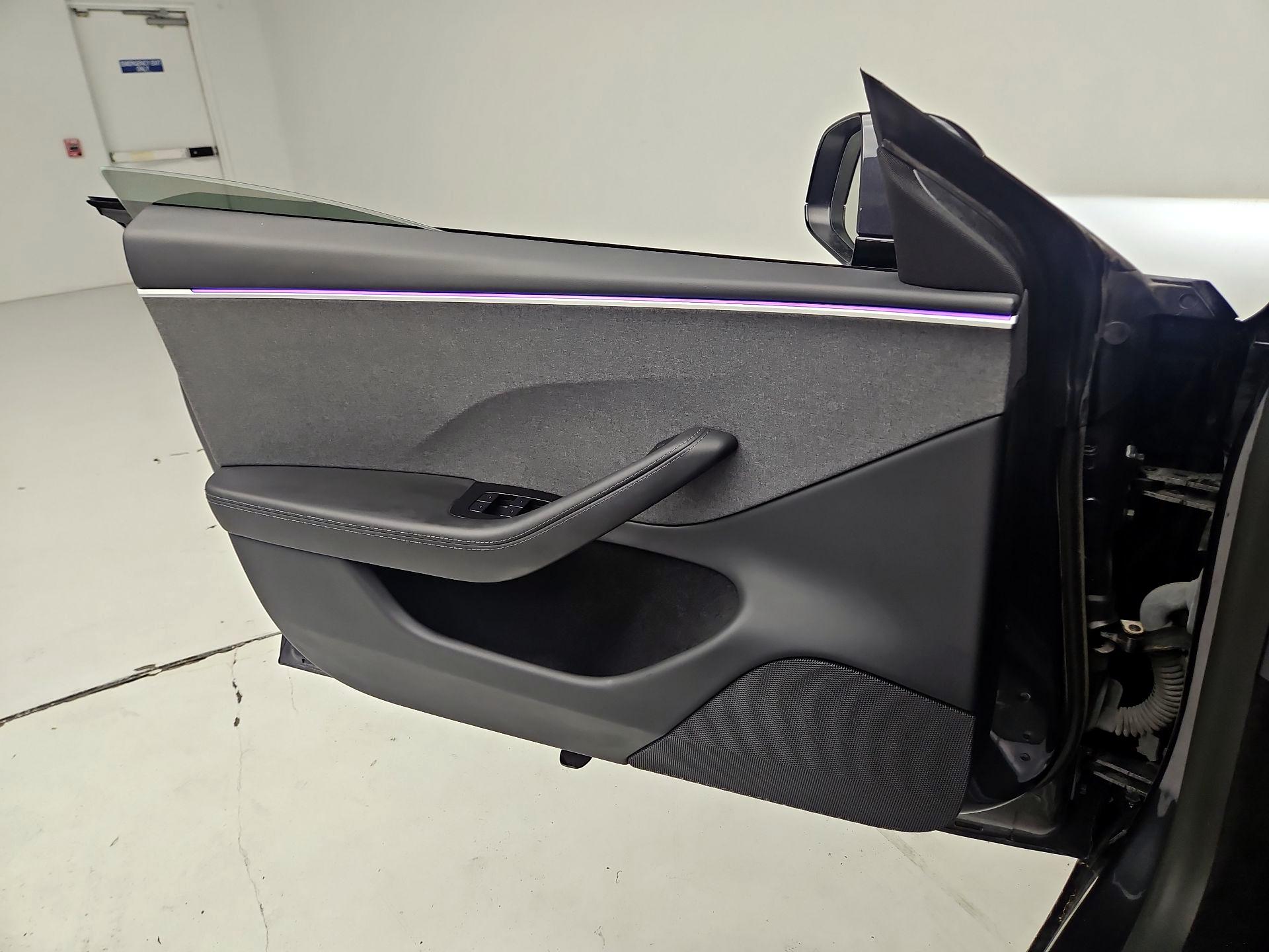 Thumbnail: 2024 Tesla Model 3 - 12