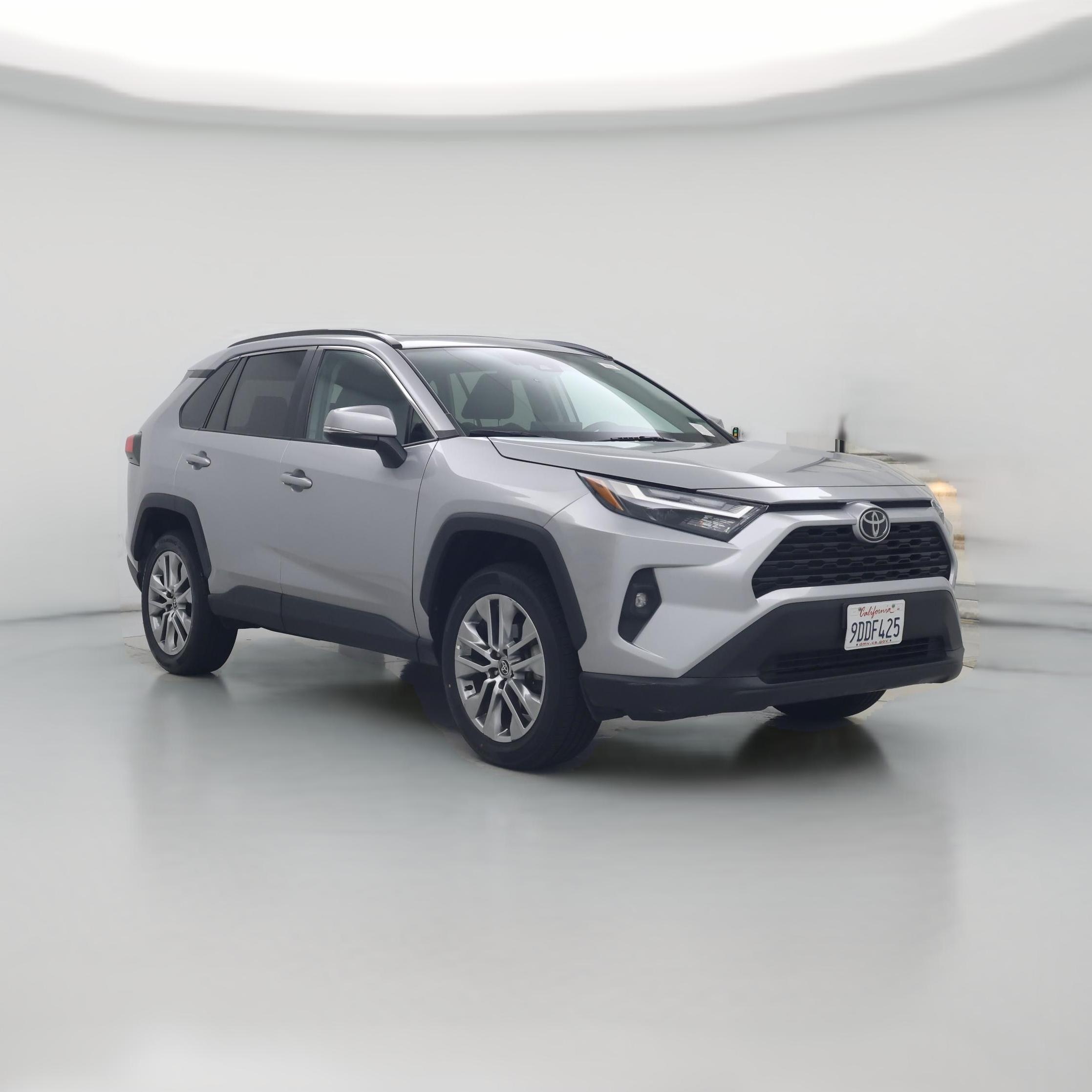 Thumbnail: 2022 Toyota RAV4 - 1