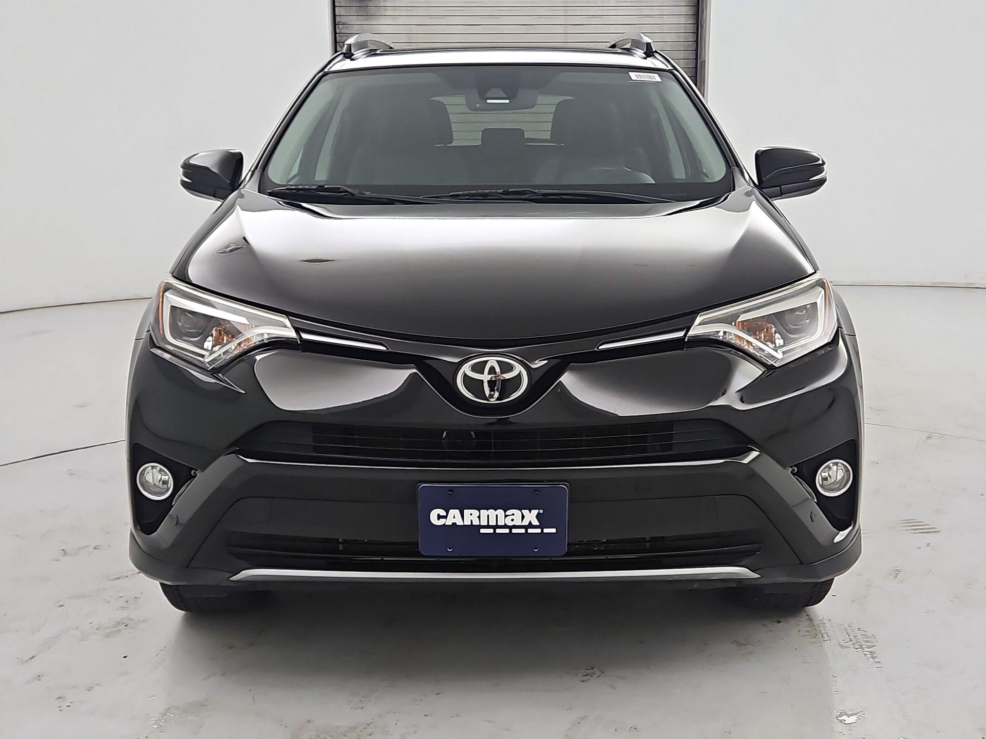 Thumbnail: 2017 Toyota RAV4 - 2