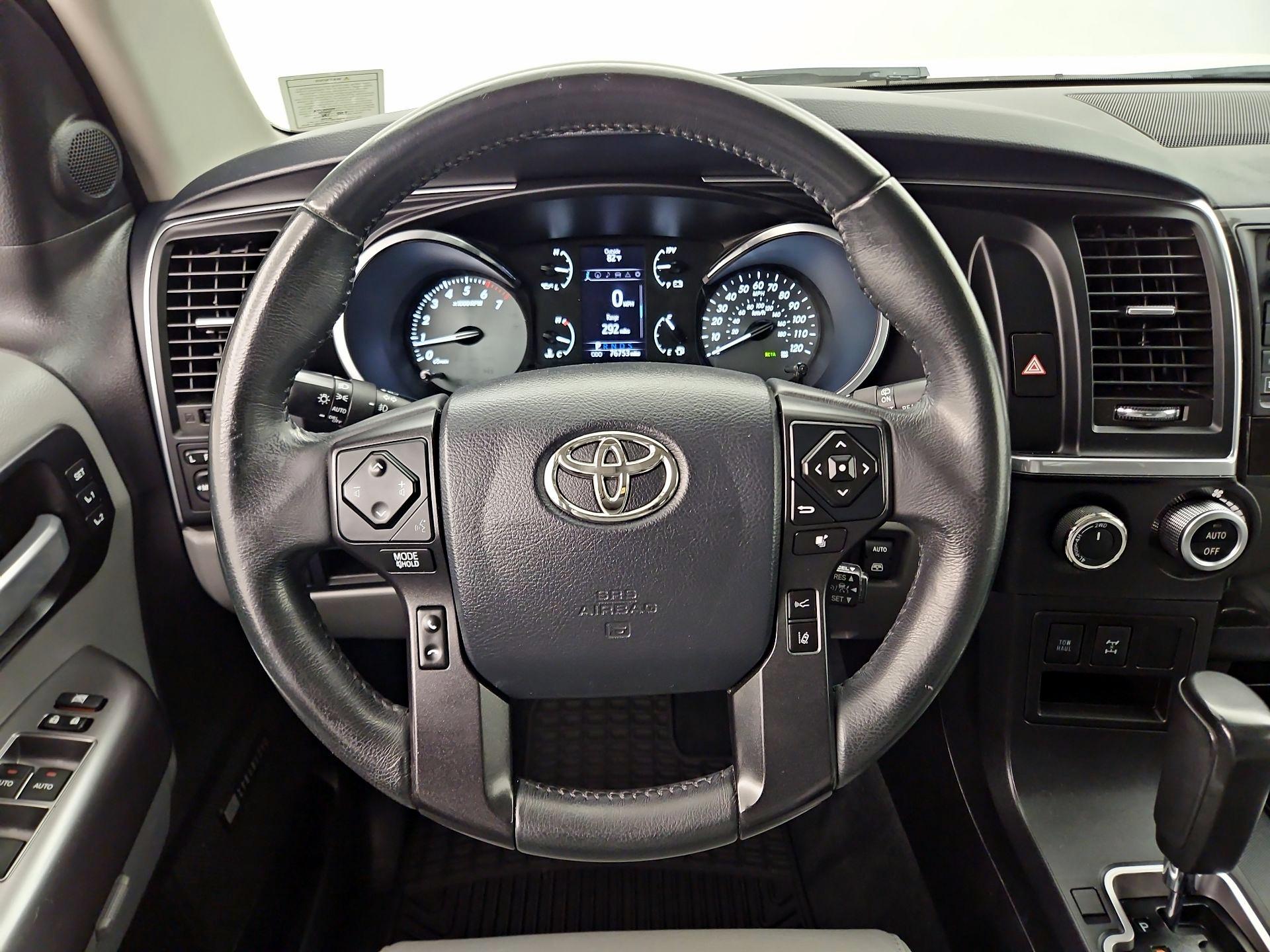 Thumbnail: 2019 Toyota Sequoia - 10