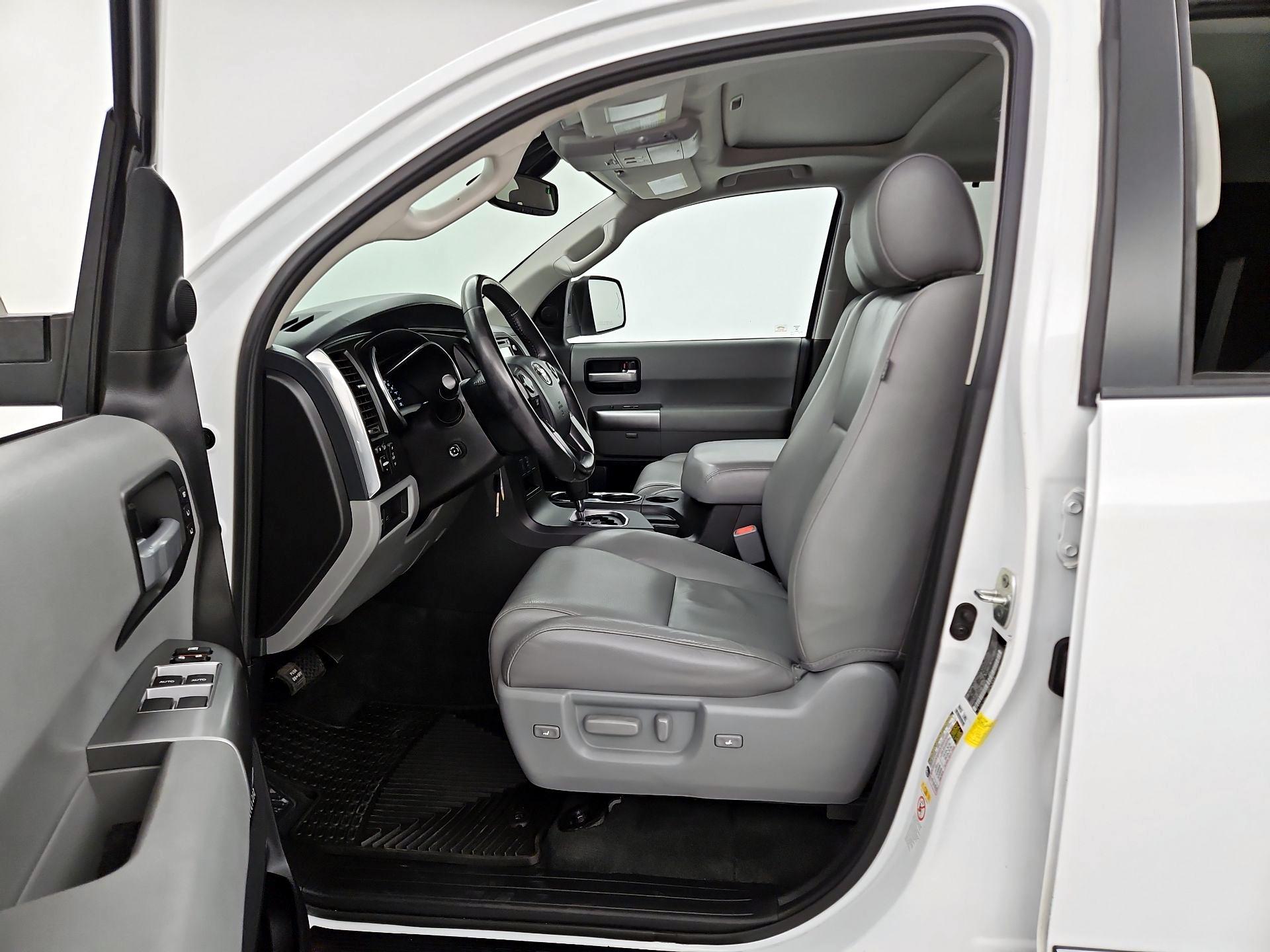 Thumbnail: 2019 Toyota Sequoia - 11