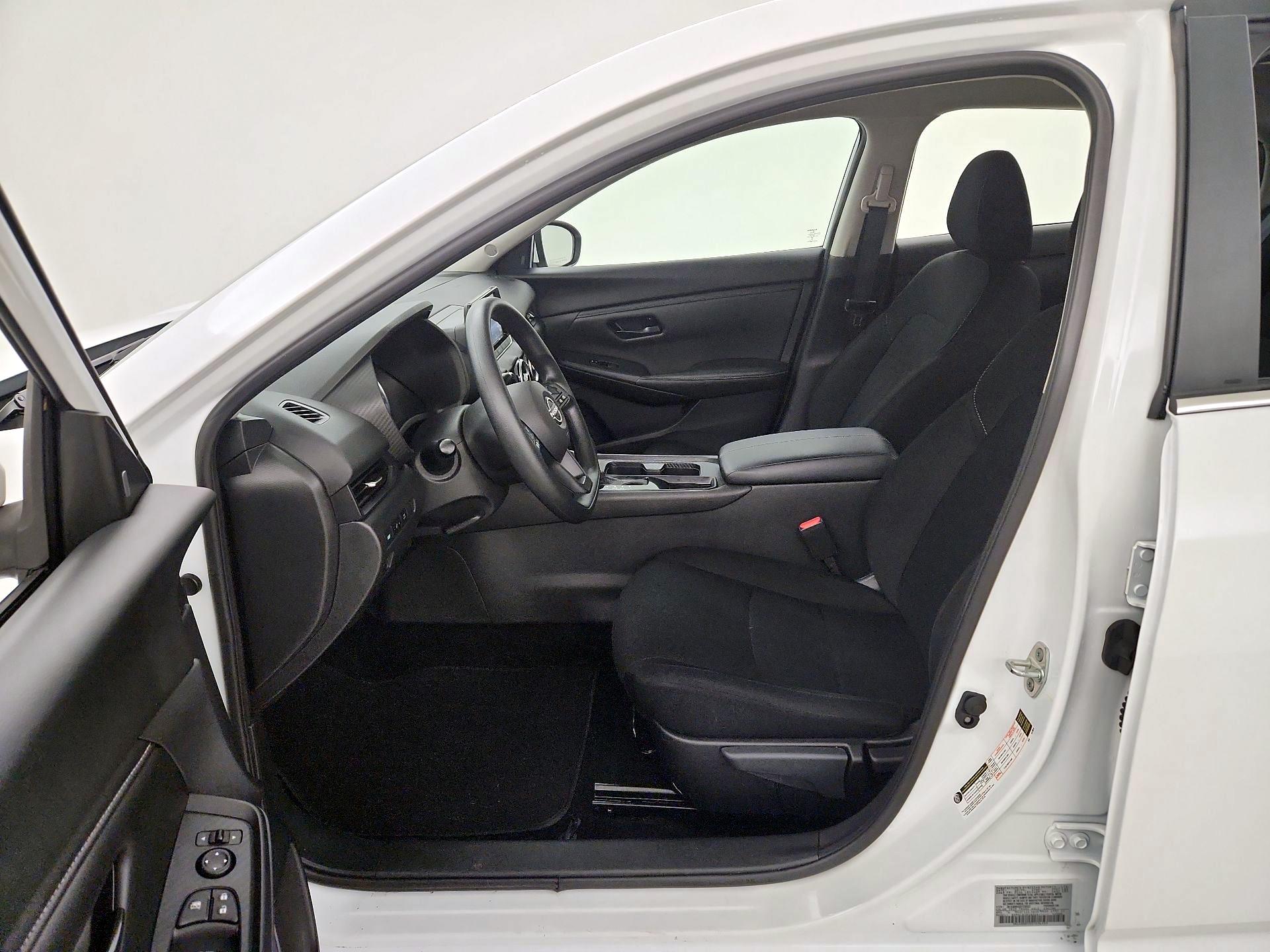 Thumbnail: 2025 Nissan Sentra - 11