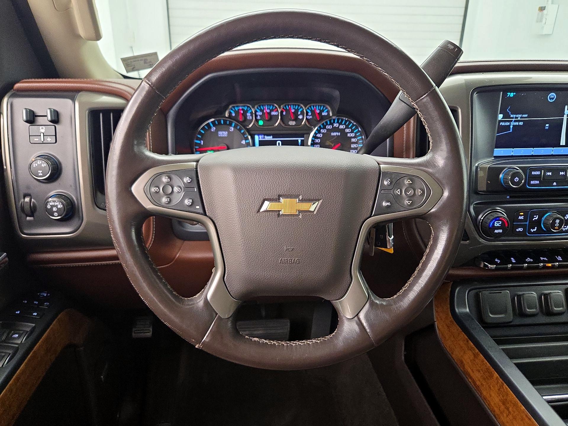 Thumbnail: 2015 Chevrolet Silverado 3500 - 10