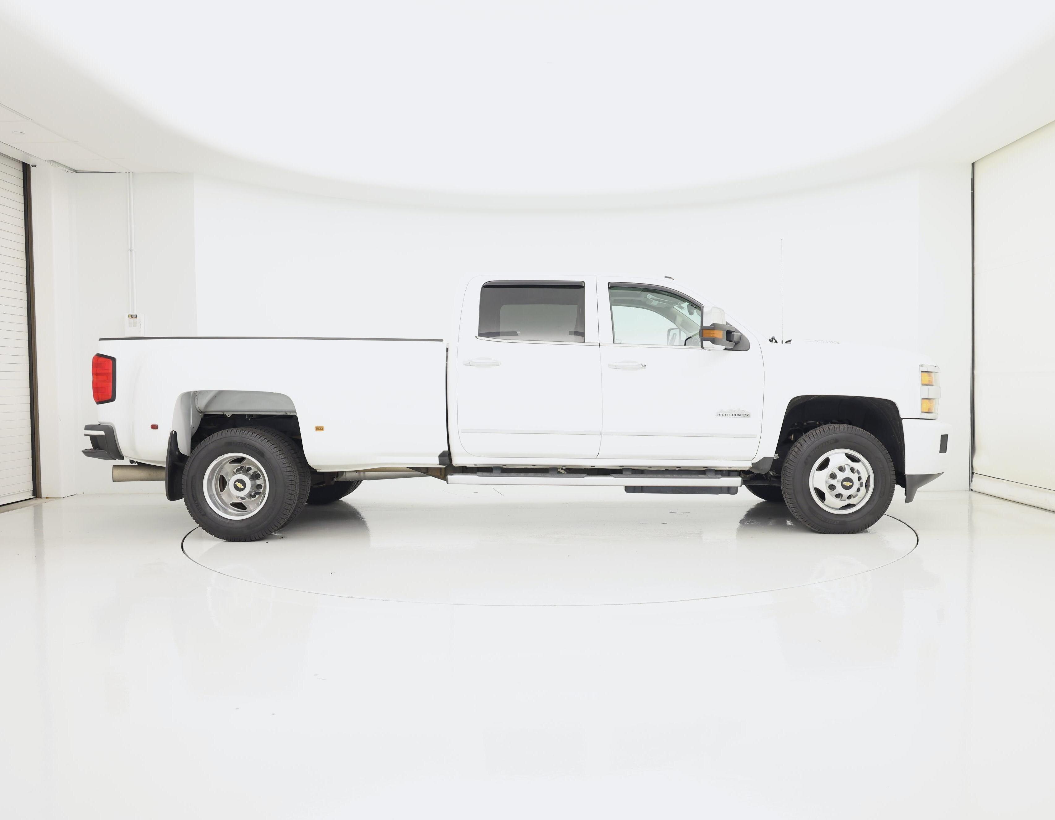 Thumbnail: 2015 Chevrolet Silverado 3500 - 7