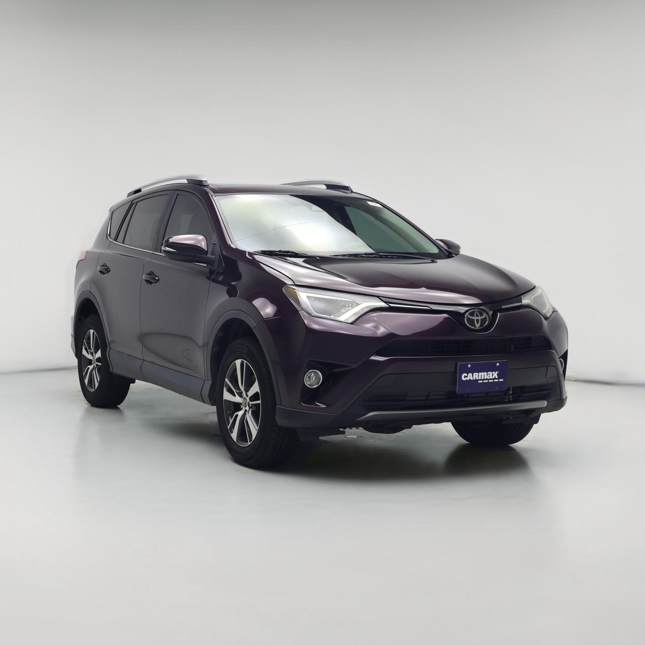 Thumbnail: 2017 Toyota RAV4 - 1
