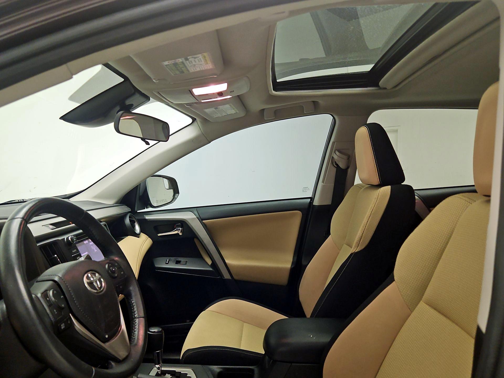 Thumbnail: 2017 Toyota RAV4 - 19