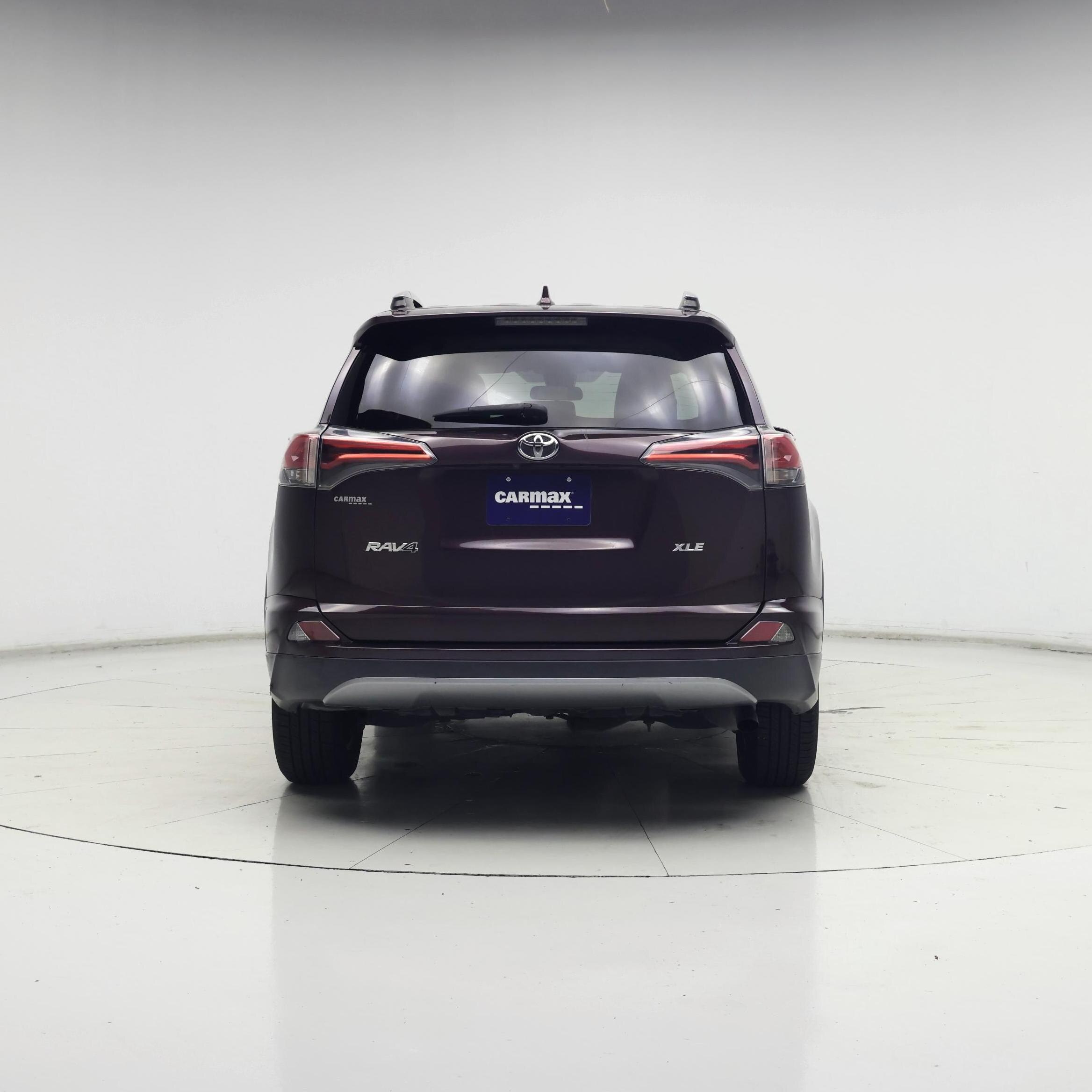 Thumbnail: 2017 Toyota RAV4 - 6