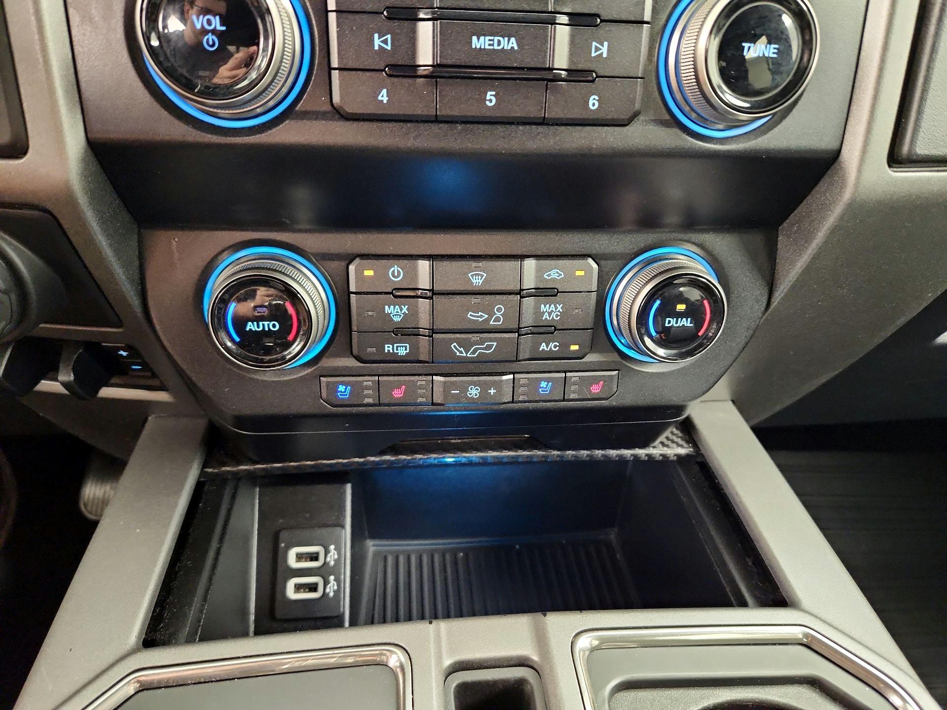 Thumbnail: 2019 Ford F-150 - 17