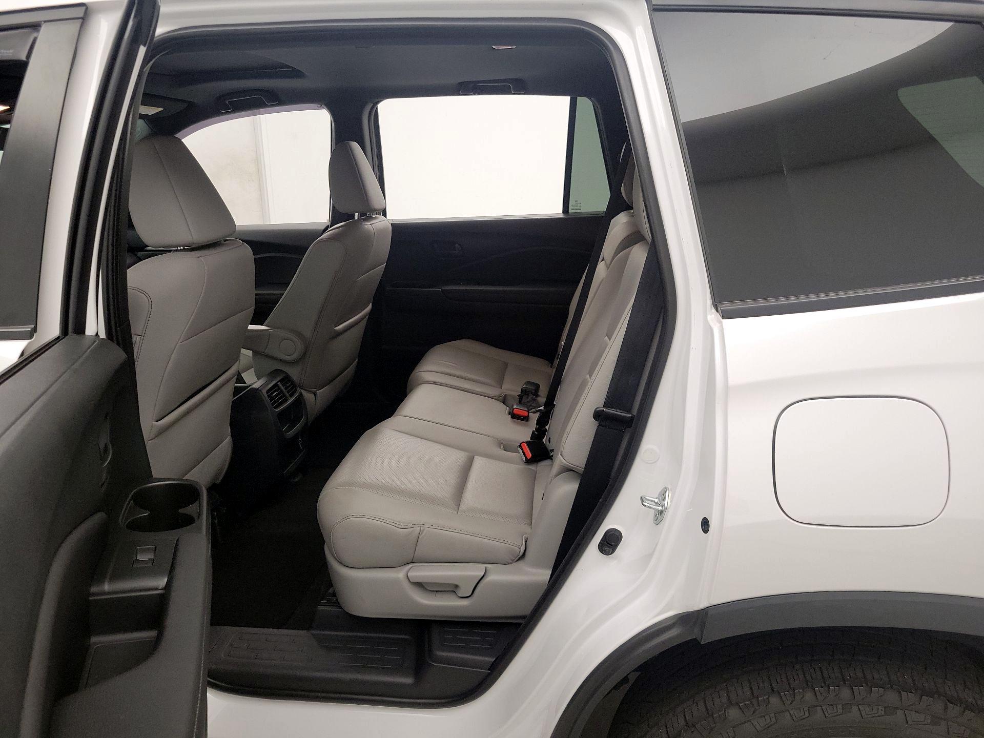 Thumbnail: 2023 Honda Passport - 20