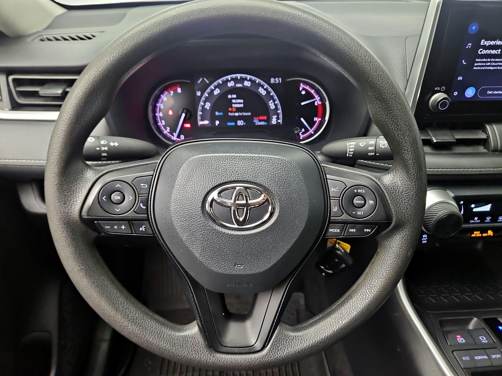Thumbnail: 2023 Toyota RAV4 - 10