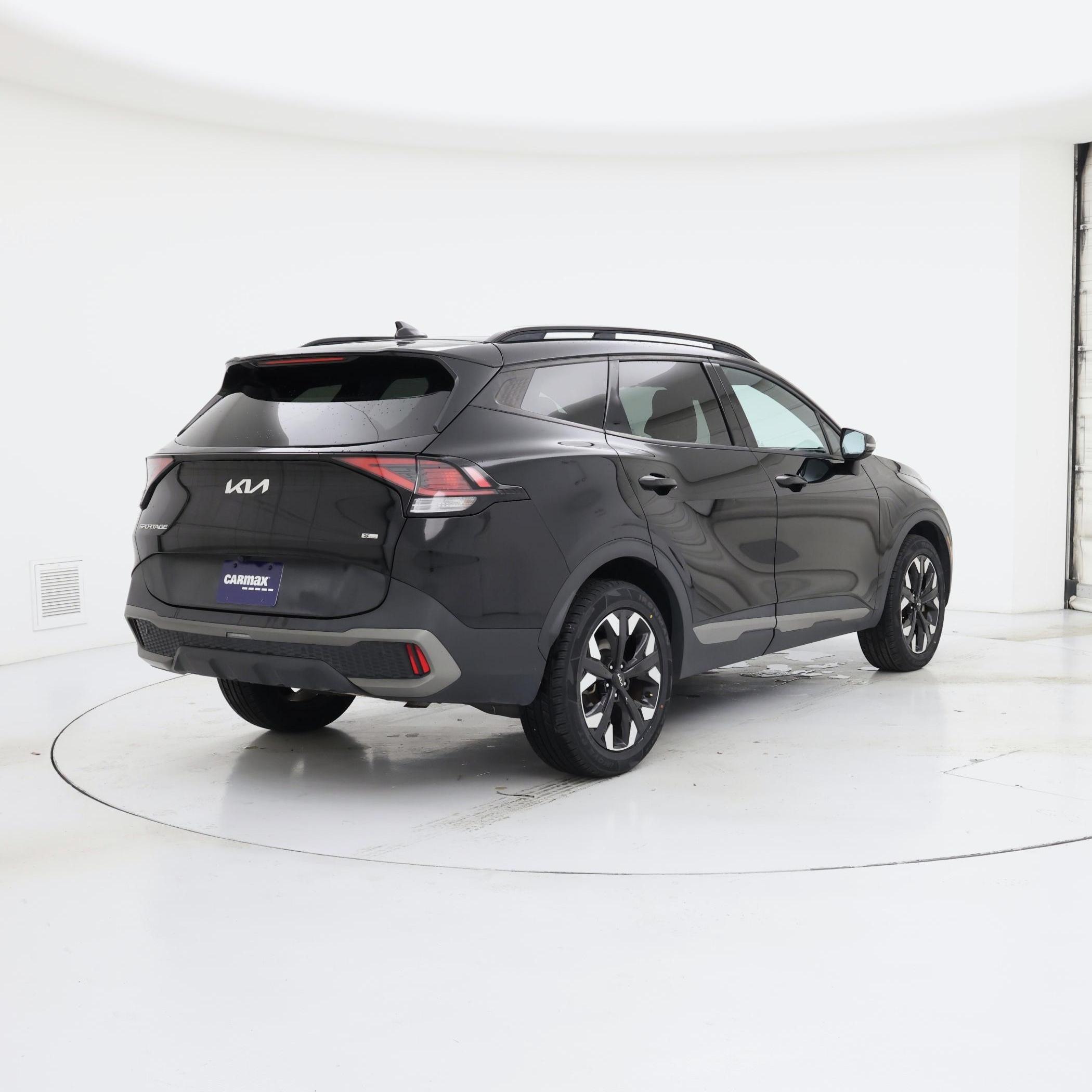 Thumbnail: 2023 Kia Sportage - 8