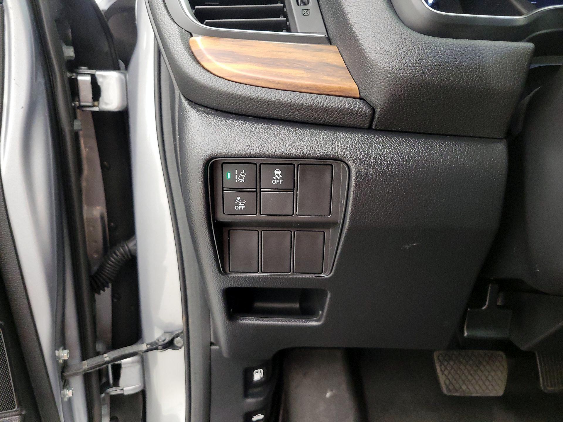 Thumbnail: 2019 Honda CR-V - 13