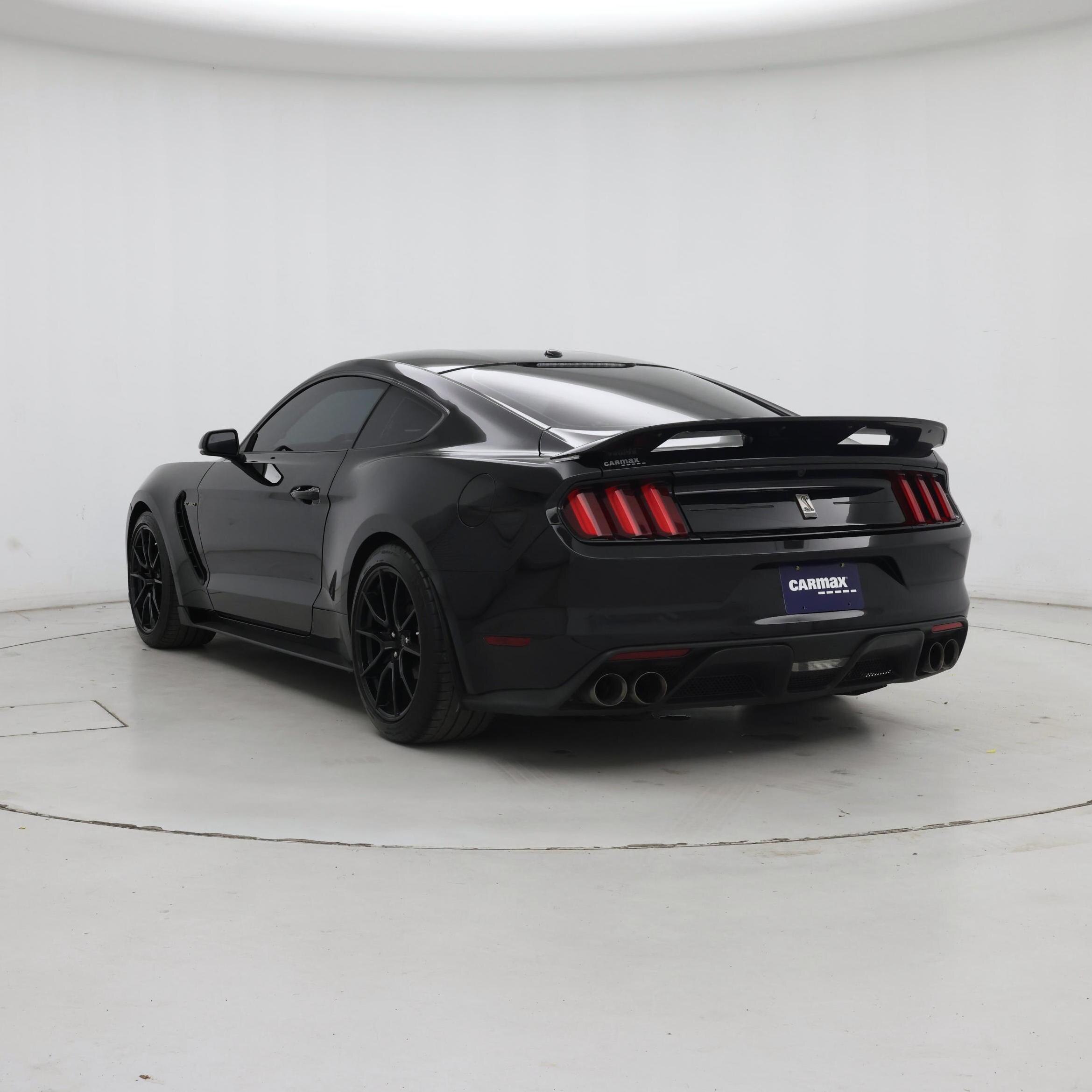 Thumbnail: 2019 Ford Mustang - 2