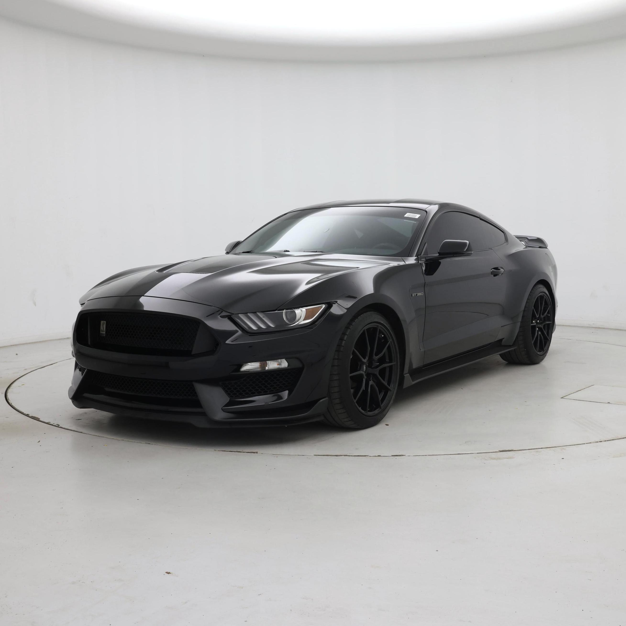 Thumbnail: 2019 Ford Mustang - 4