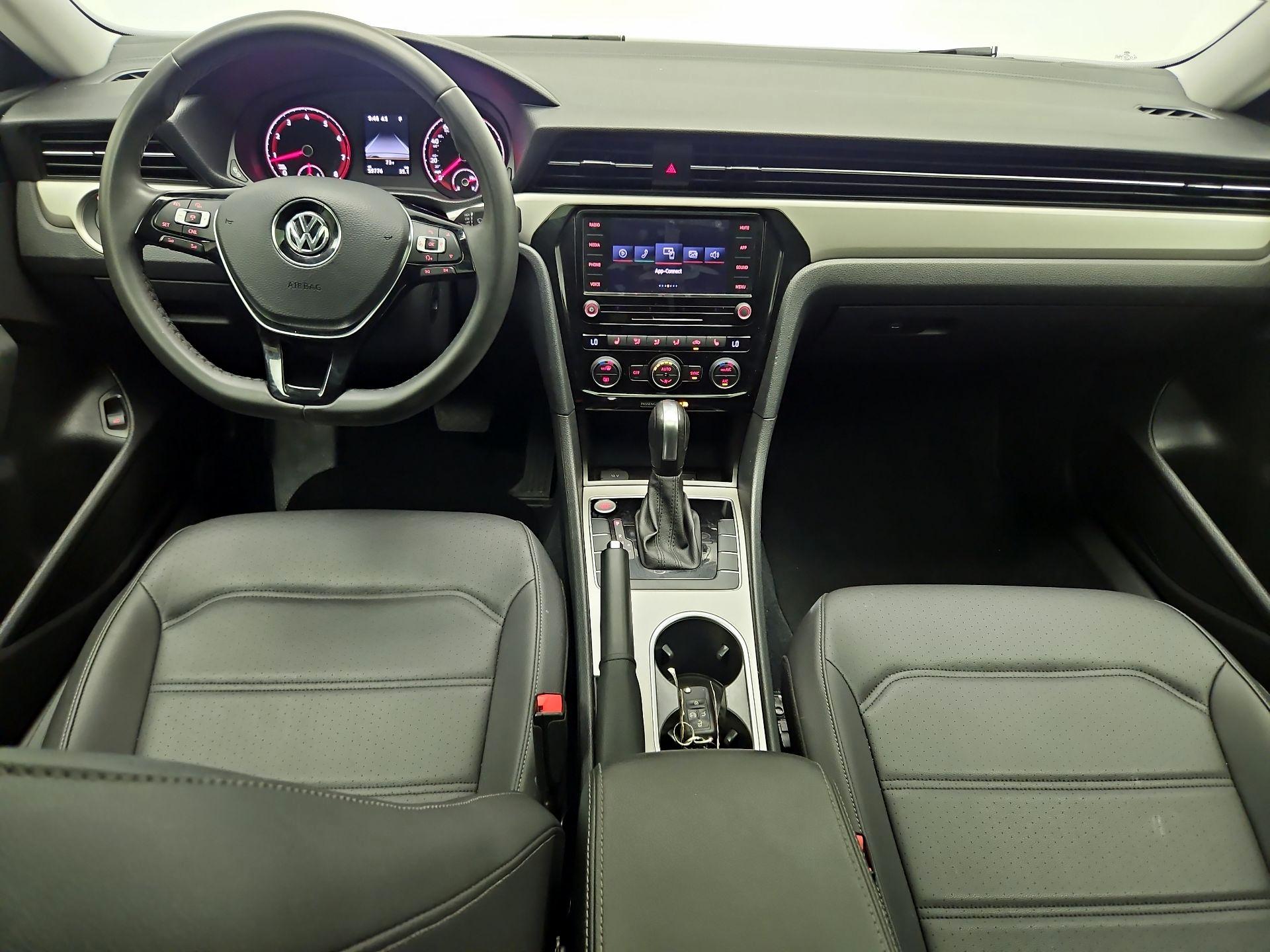 Thumbnail: 2021 Volkswagen Passat - 9