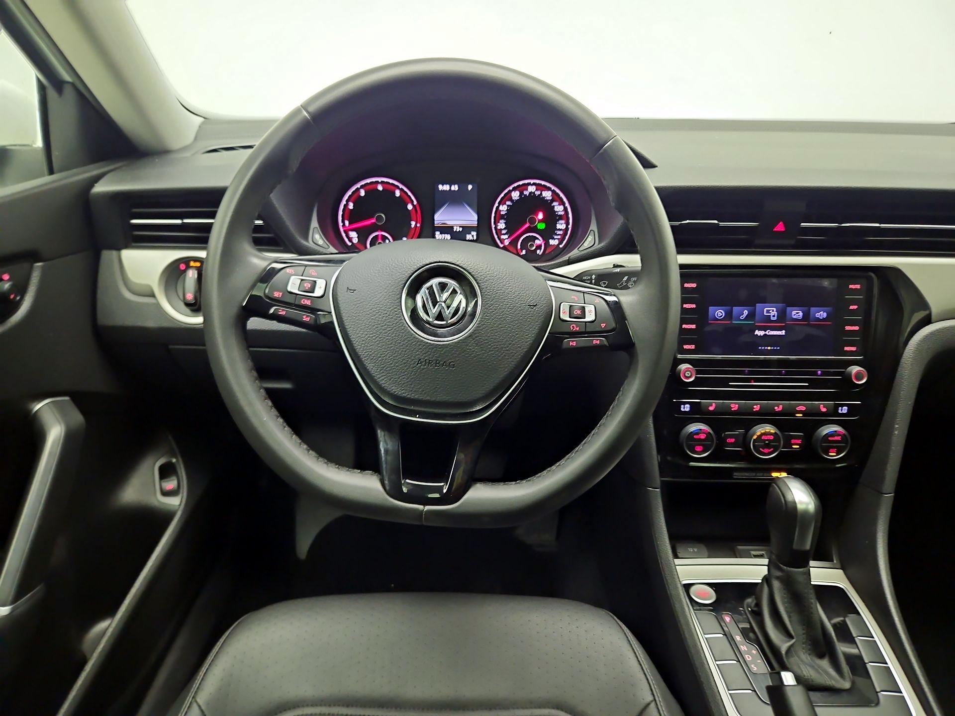 Thumbnail: 2021 Volkswagen Passat - 10
