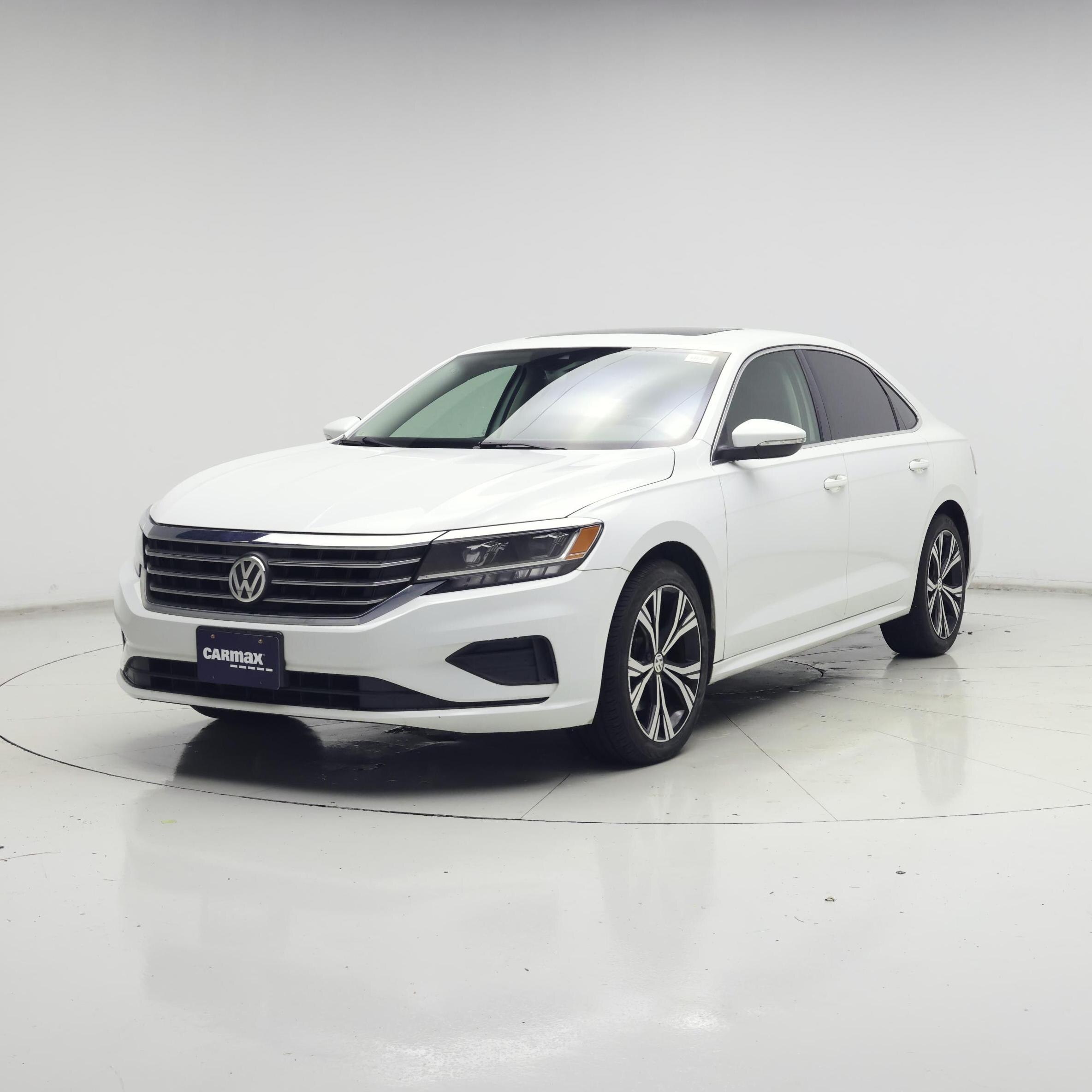 Thumbnail: 2021 Volkswagen Passat - 4