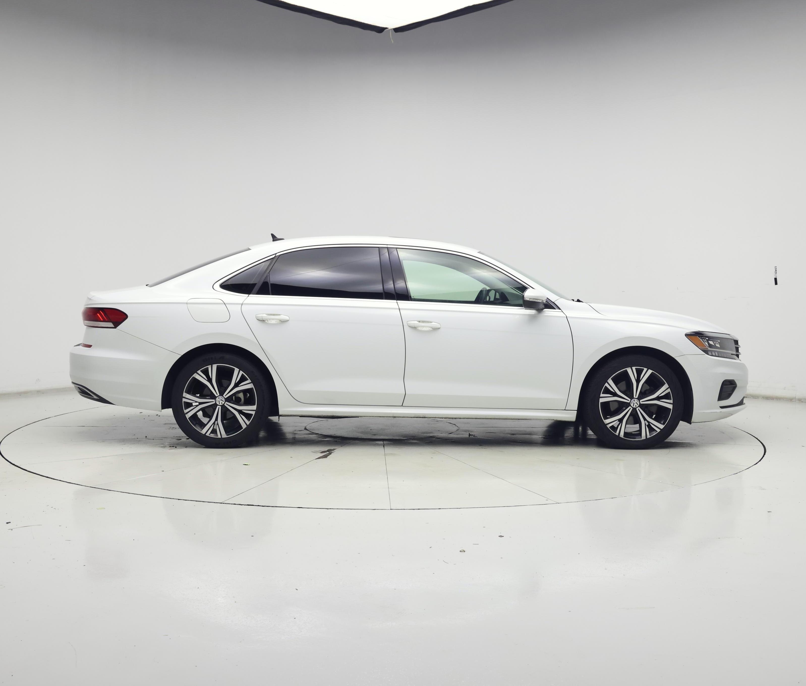 Thumbnail: 2021 Volkswagen Passat - 7