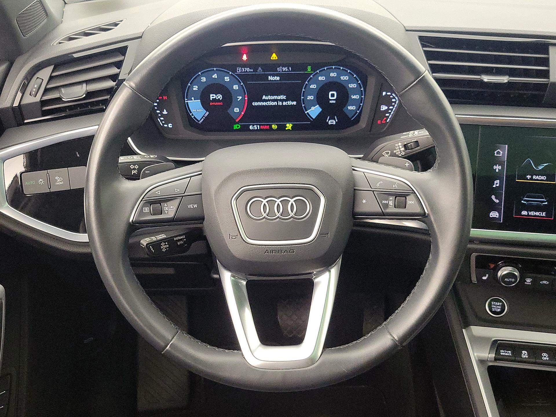 Thumbnail: 2024 Audi Q3 - 10