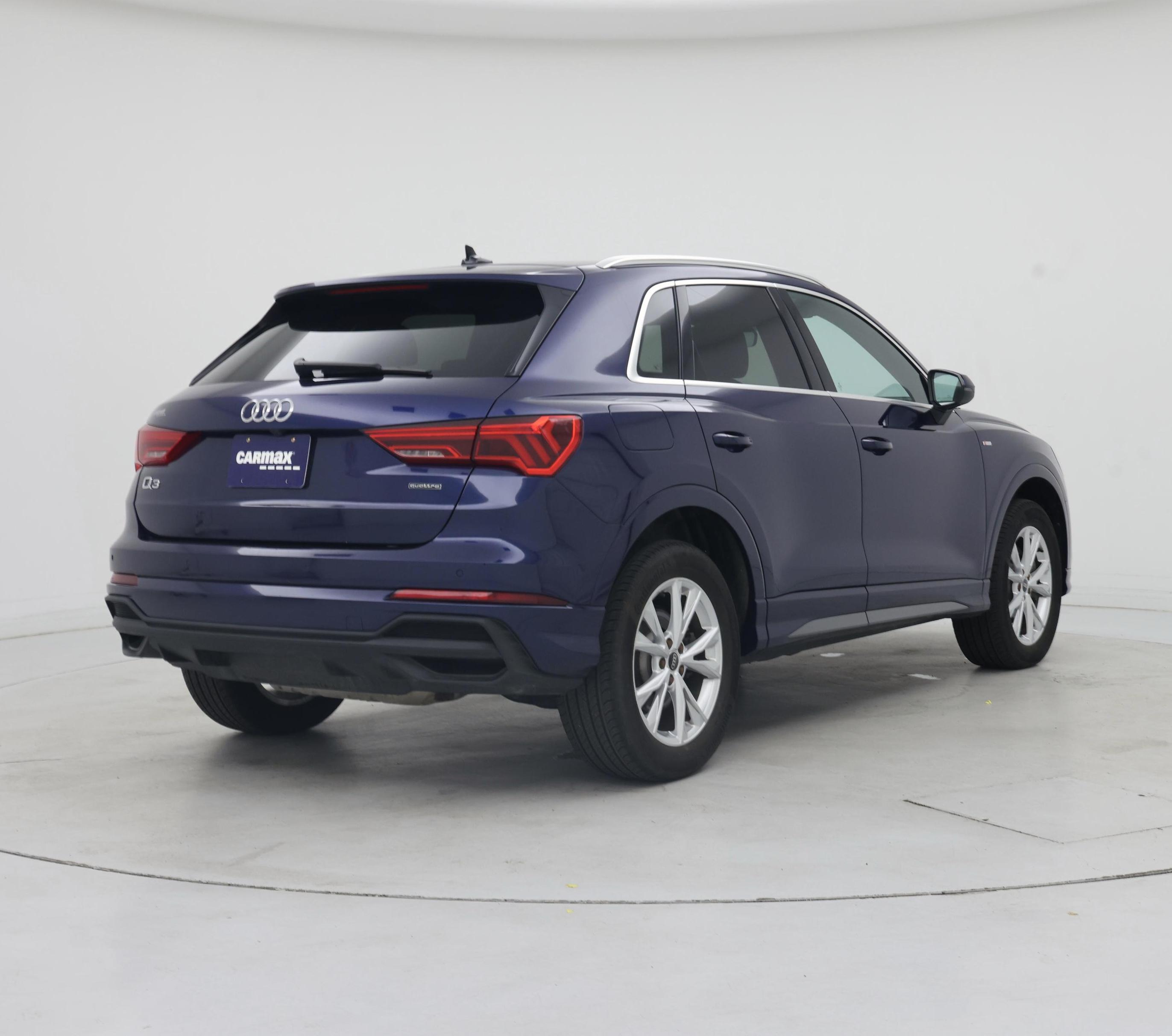 Thumbnail: 2024 Audi Q3 - 8