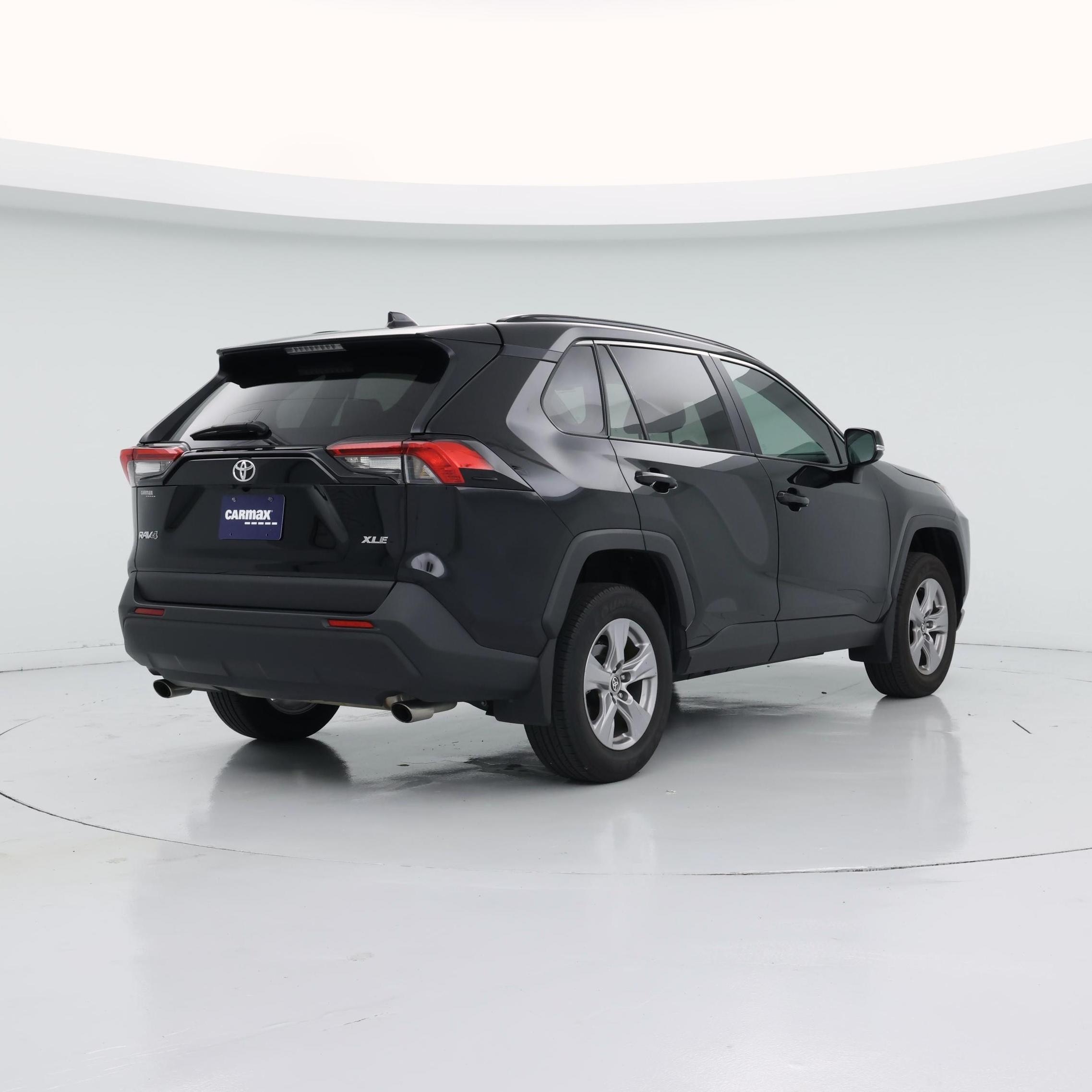 Thumbnail: 2025 Toyota RAV4 - 8