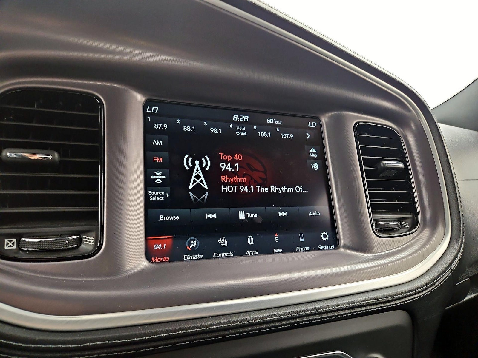 2022 Dodge Charger GT - Photo 17