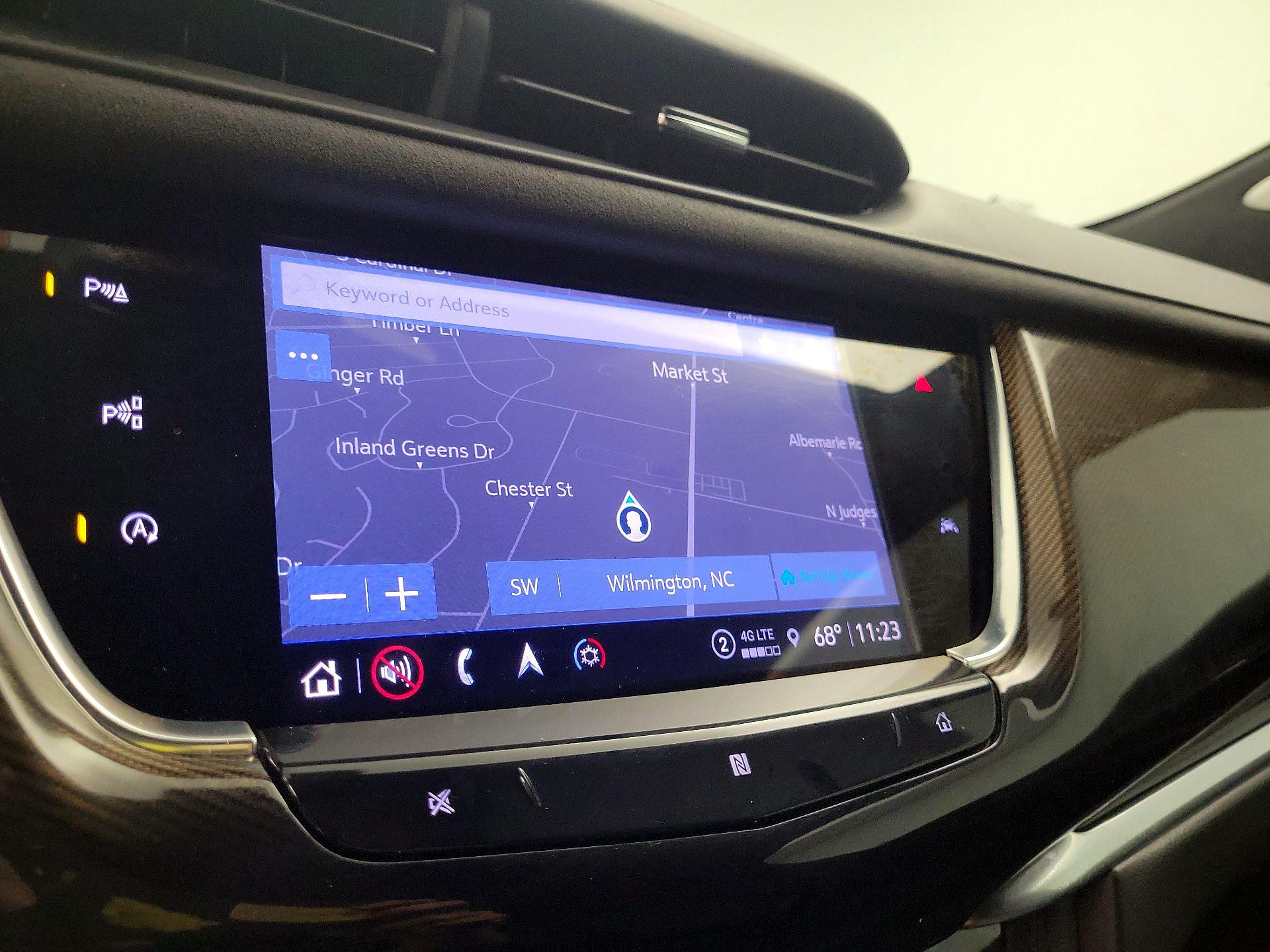 Thumbnail: 2021 Cadillac XT6 - 14