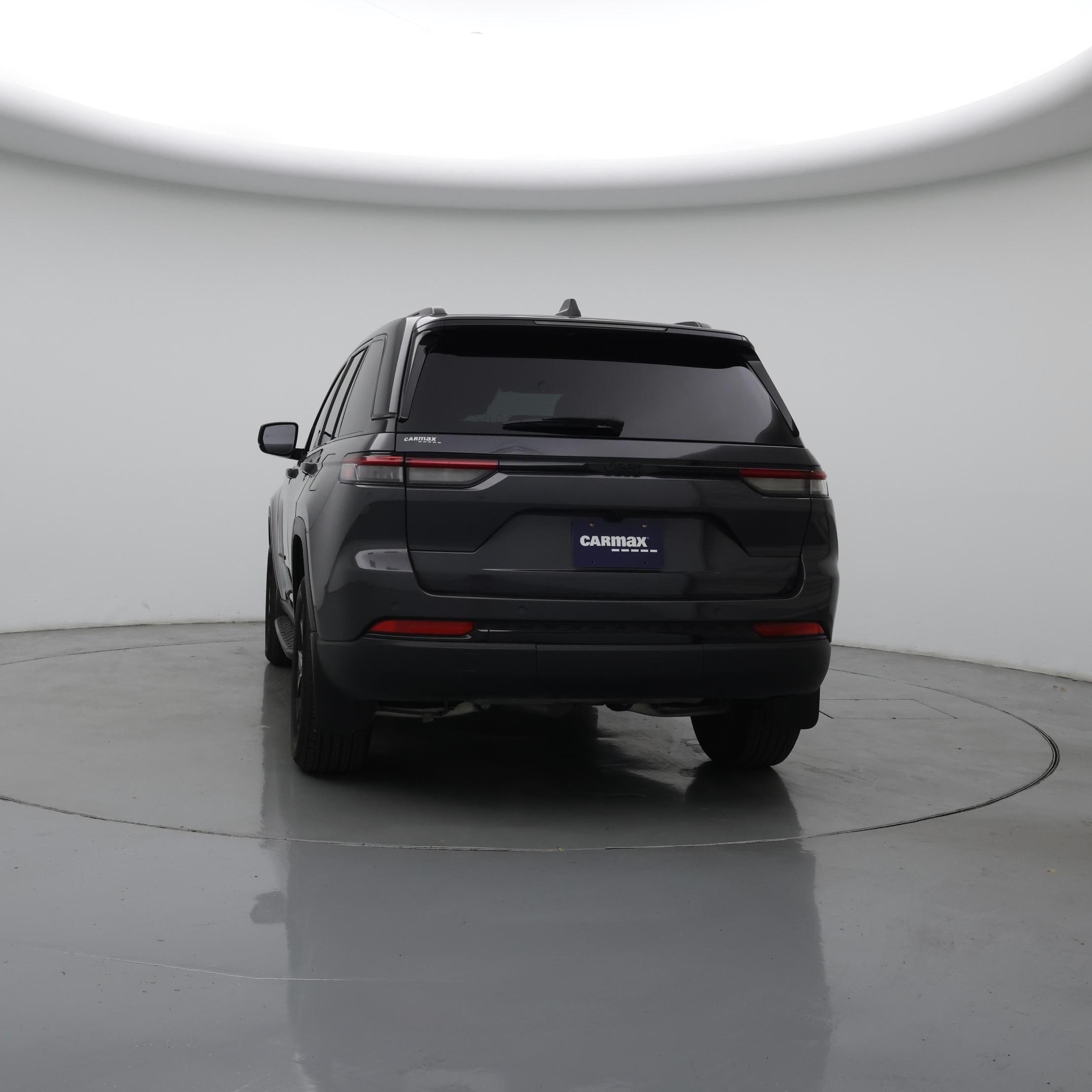 Thumbnail: 2024 Jeep Grand Cherokee - 6