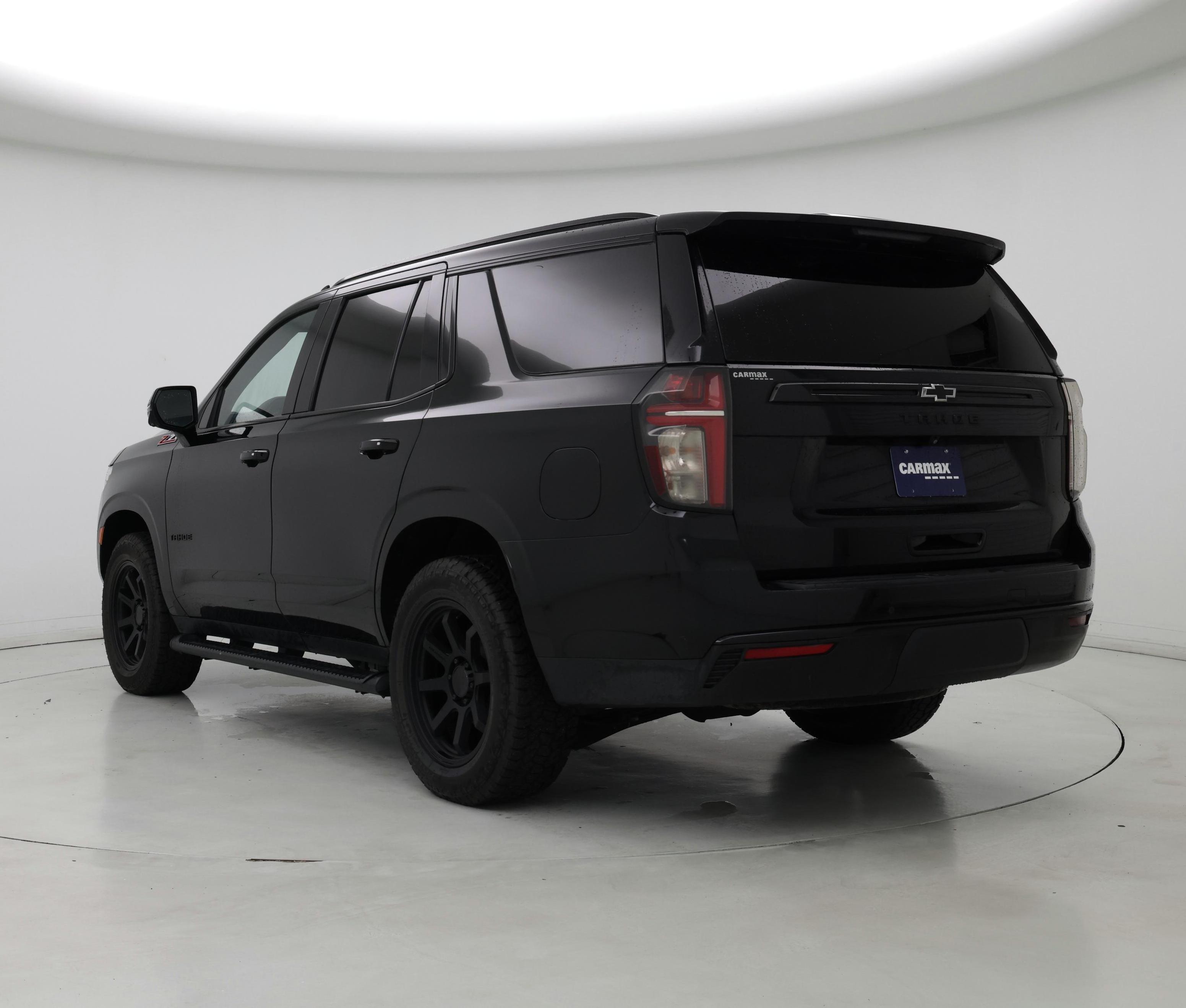 Thumbnail: 2023 Chevrolet Tahoe - 2