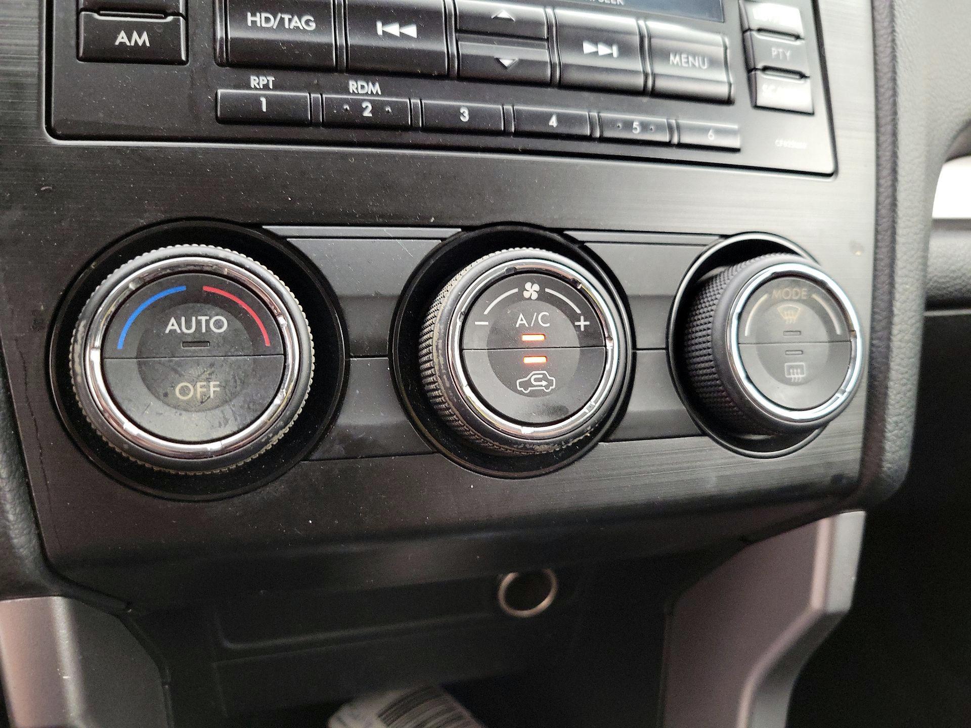 Thumbnail: 2015 Subaru Forester - 16