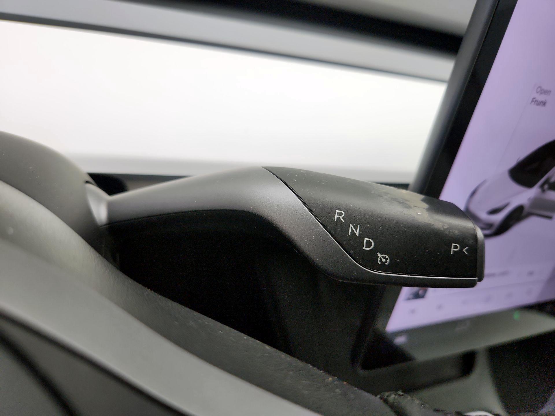 Thumbnail: 2021 Tesla Model 3 - 17