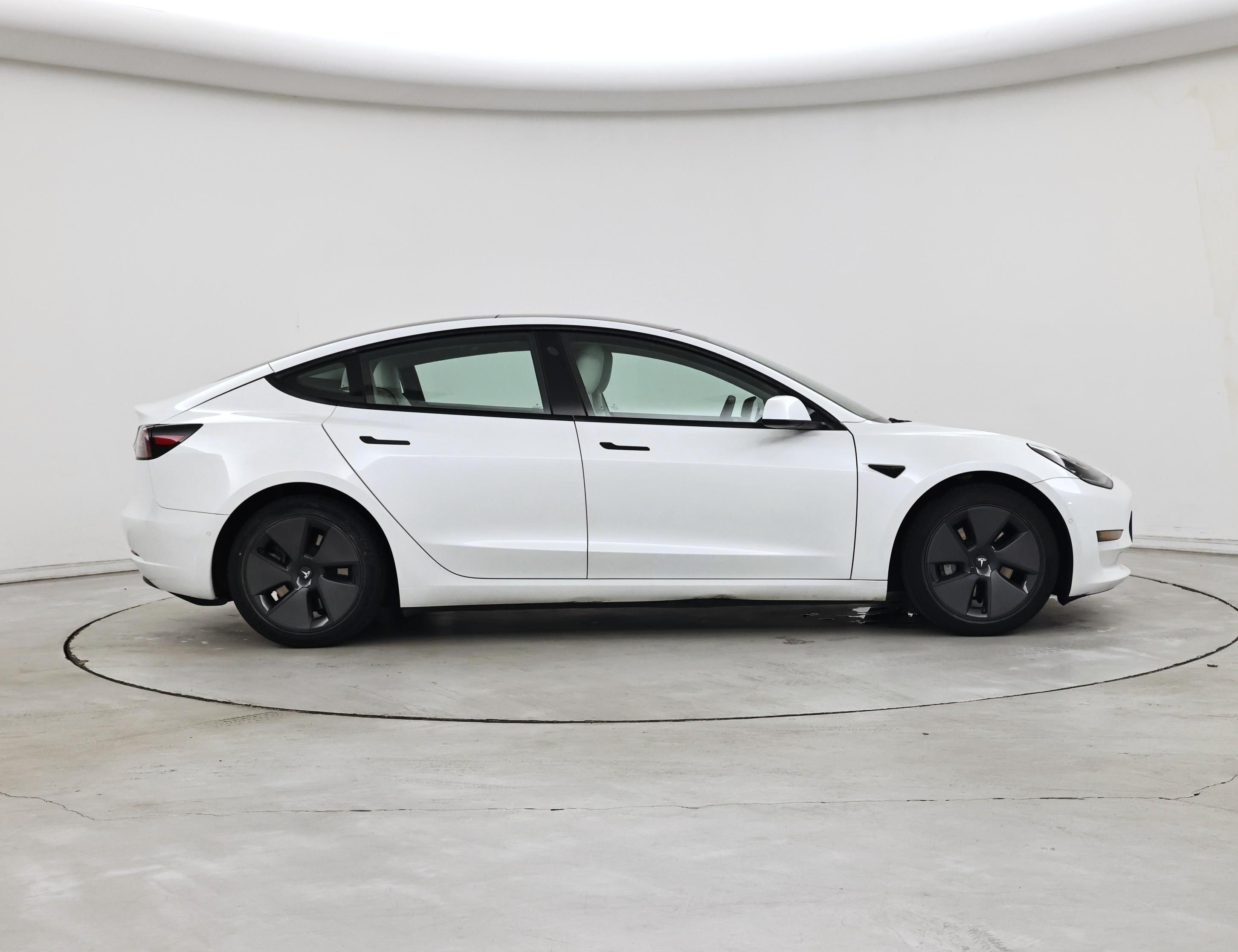 Thumbnail: 2021 Tesla Model 3 - 7