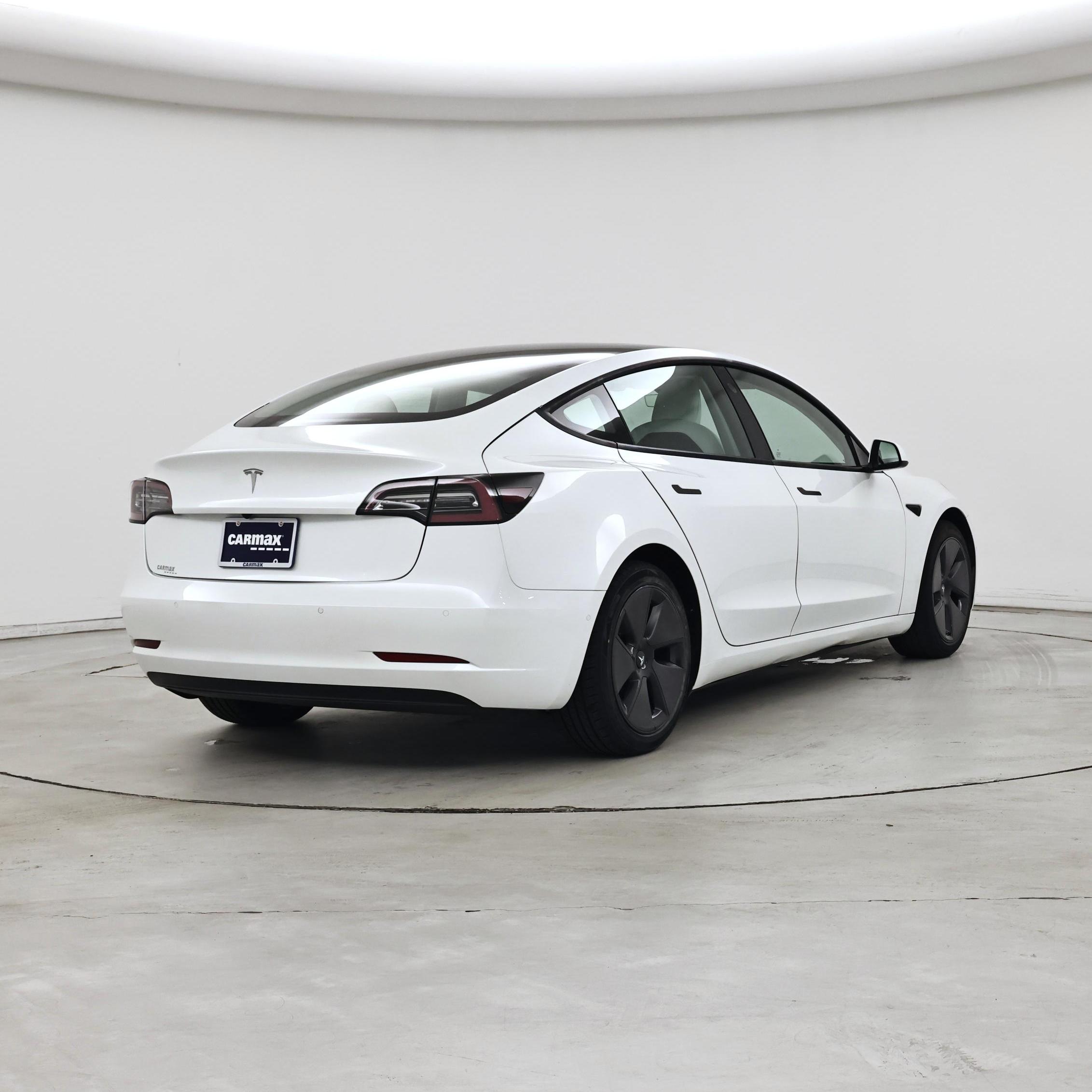 Thumbnail: 2021 Tesla Model 3 - 8