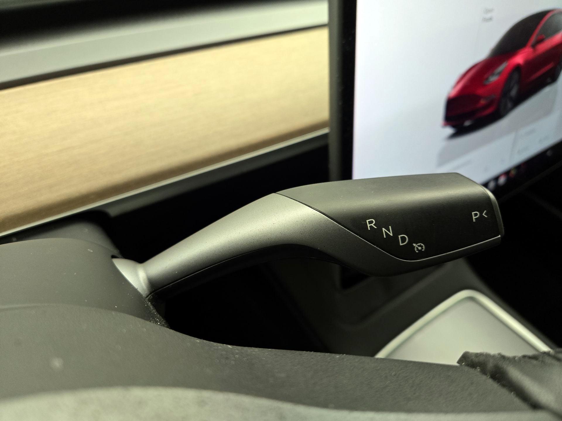 Thumbnail: 2023 Tesla Model 3 - 17