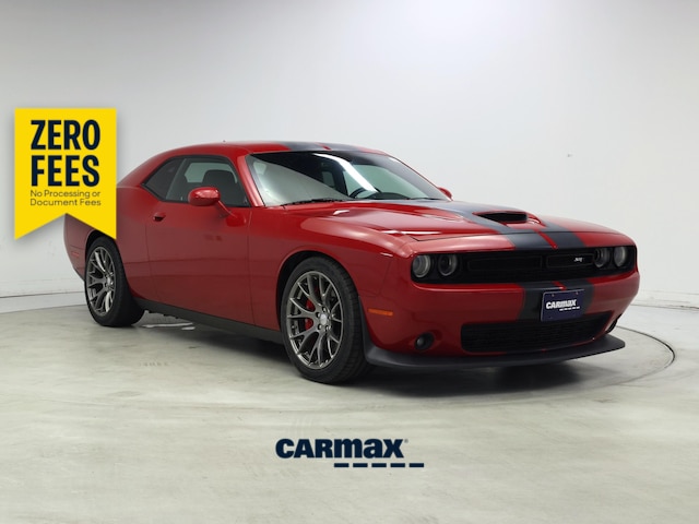 Red 2016 Dodge Challenger Coupe Rear-Wheel Drive Manual
