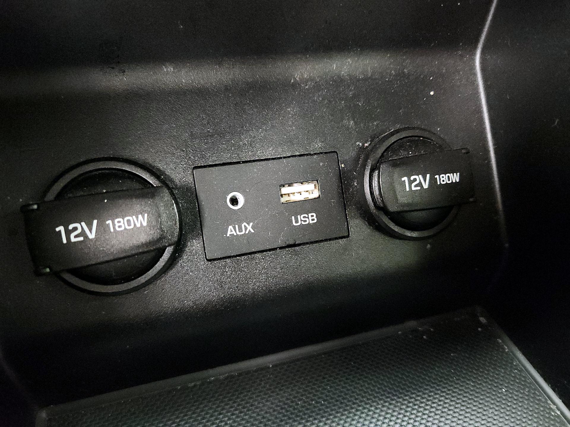 Thumbnail: 2019 Hyundai Elantra - 18