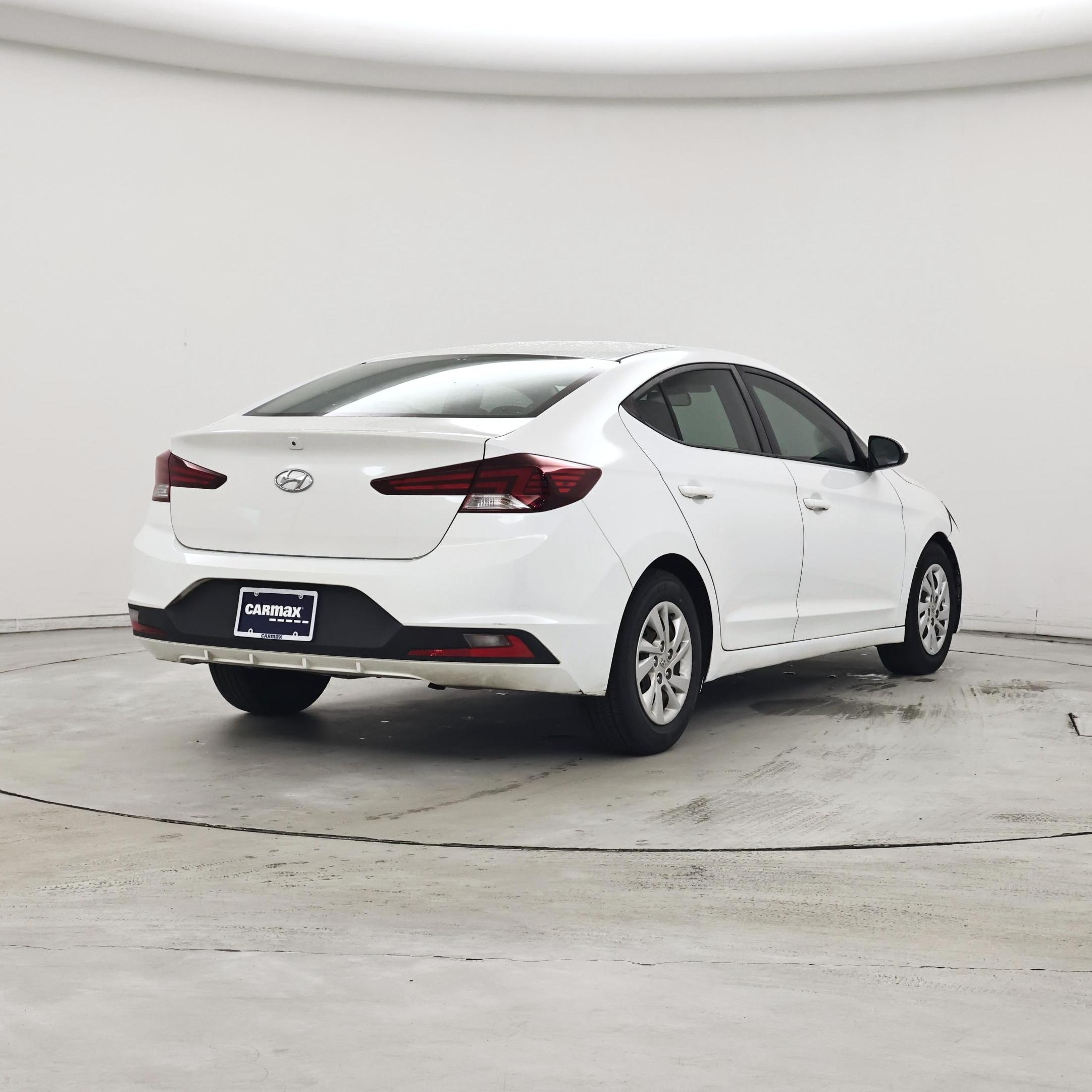 Thumbnail: 2019 Hyundai Elantra - 8