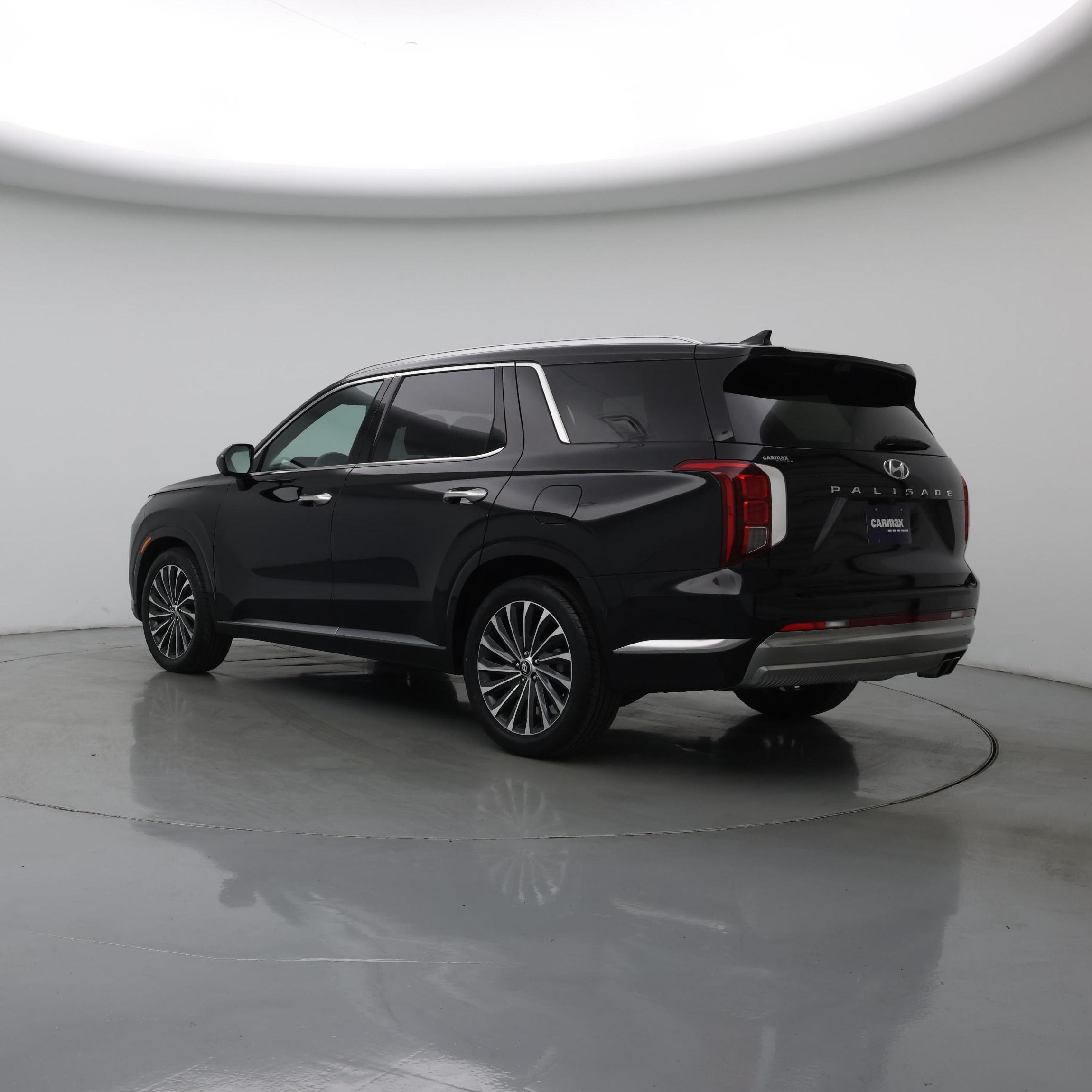 Thumbnail: 2023 Hyundai Palisade - 2