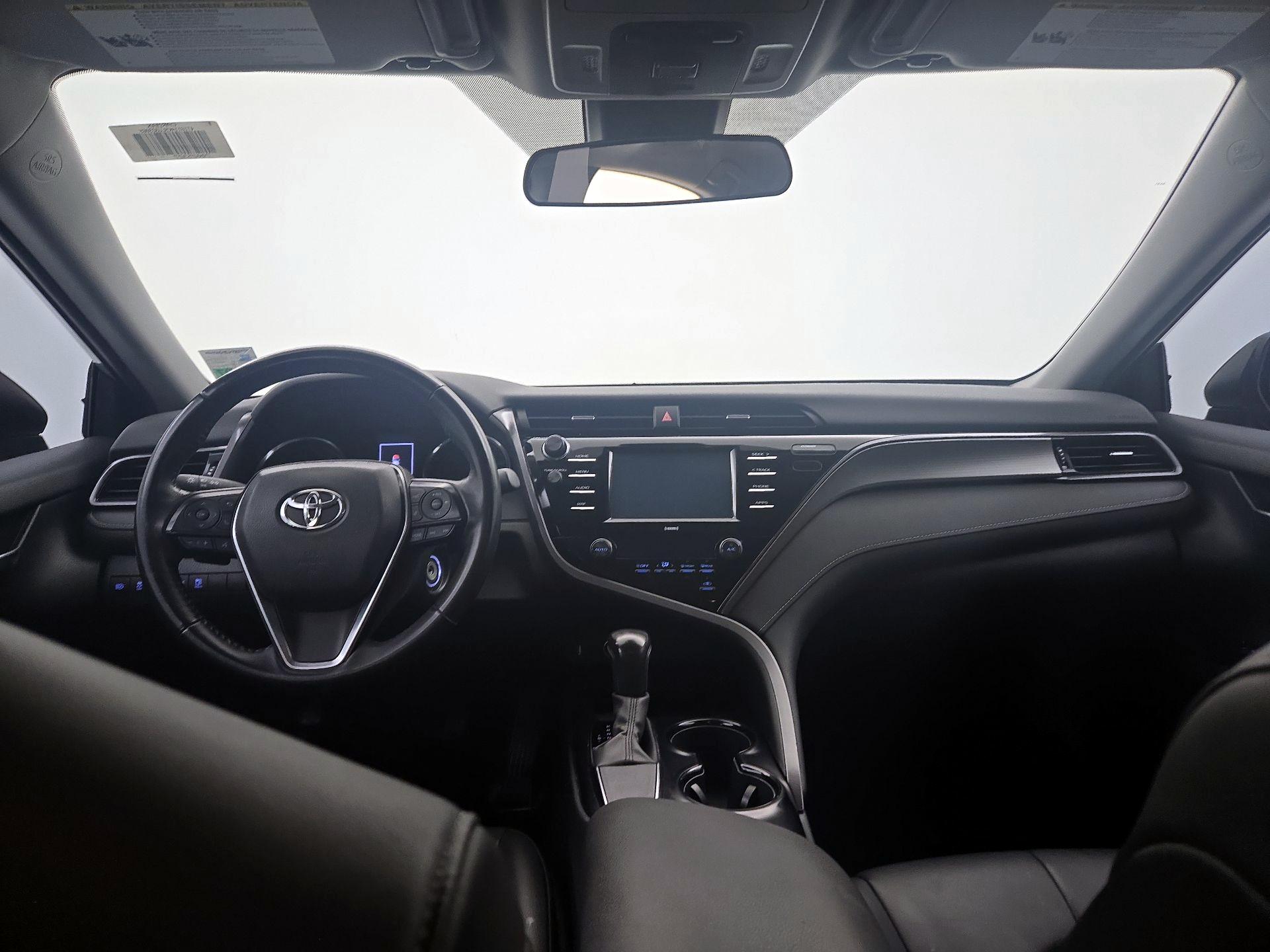 Thumbnail: 2020 Toyota Camry - 9